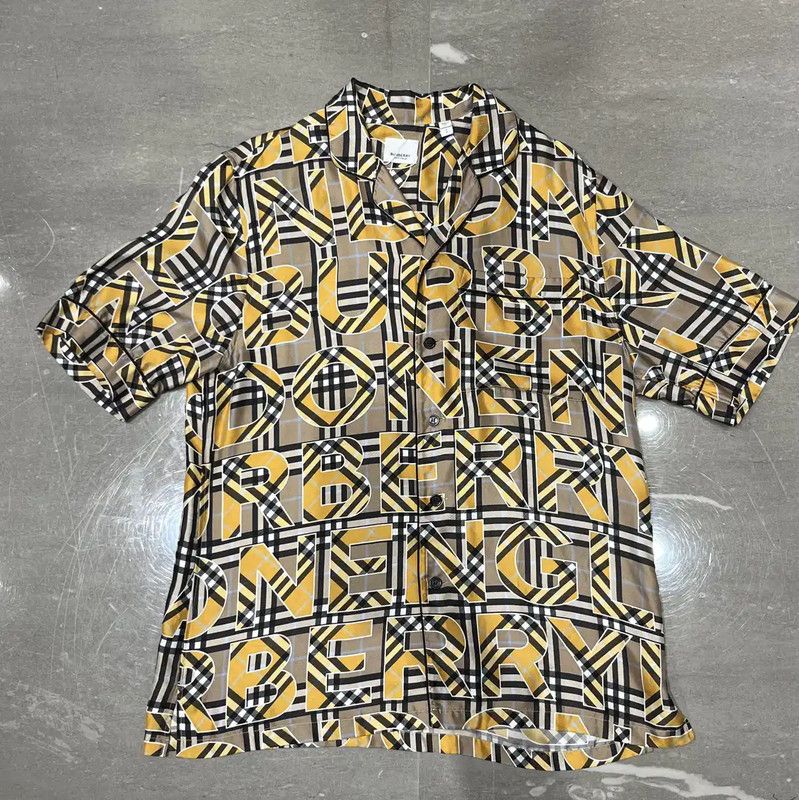 Burberry Burberry Colorful Silk Short Sleeve Shirt Size US S / EU 44-46 / 1 - 1 Thumbnail