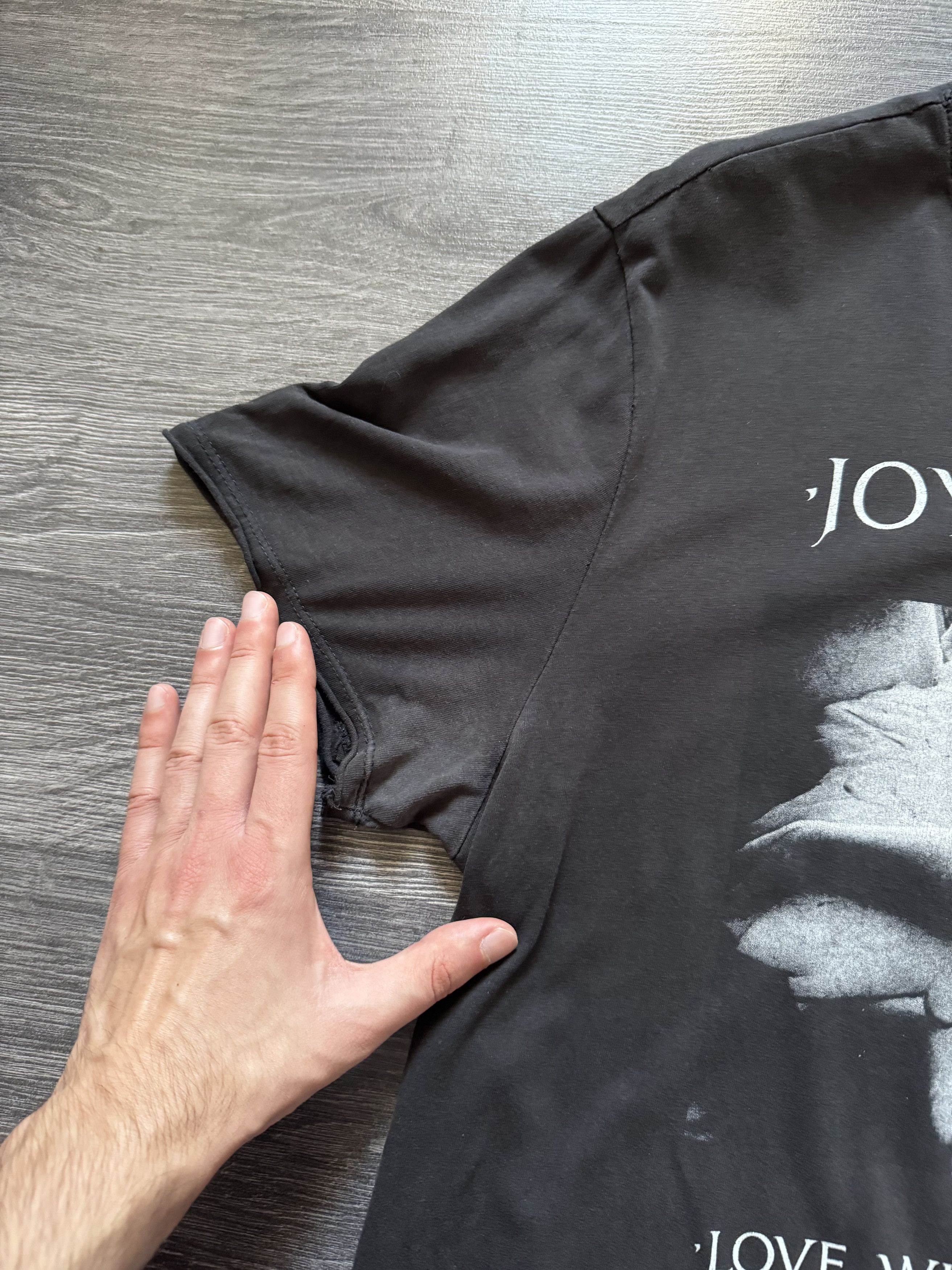 Band Tees Vintage Joy Division Love will tear us apart band tee Size US L / EU 52-54 / 3 - 4 Thumbnail