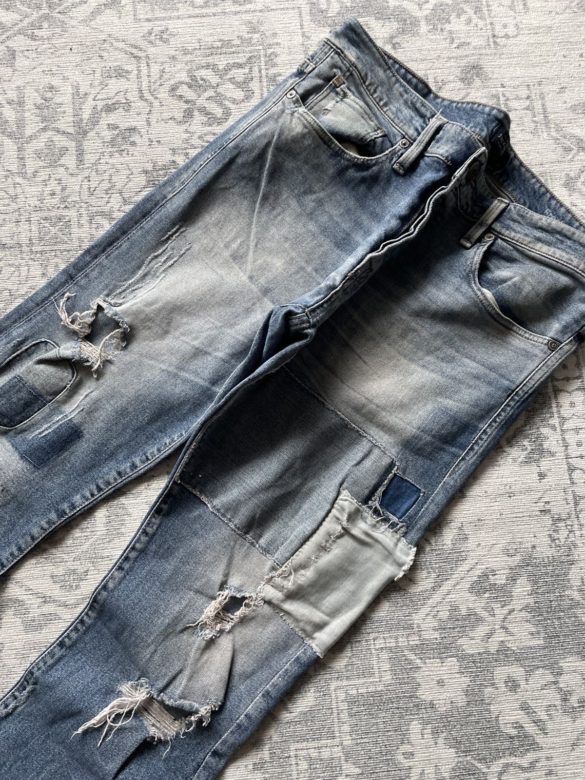 Japanese Brand Vintage Skinny Jeans Slim Fit Distressed Patchwork Japanese Size US 32 / EU 48 - 4 Thumbnail