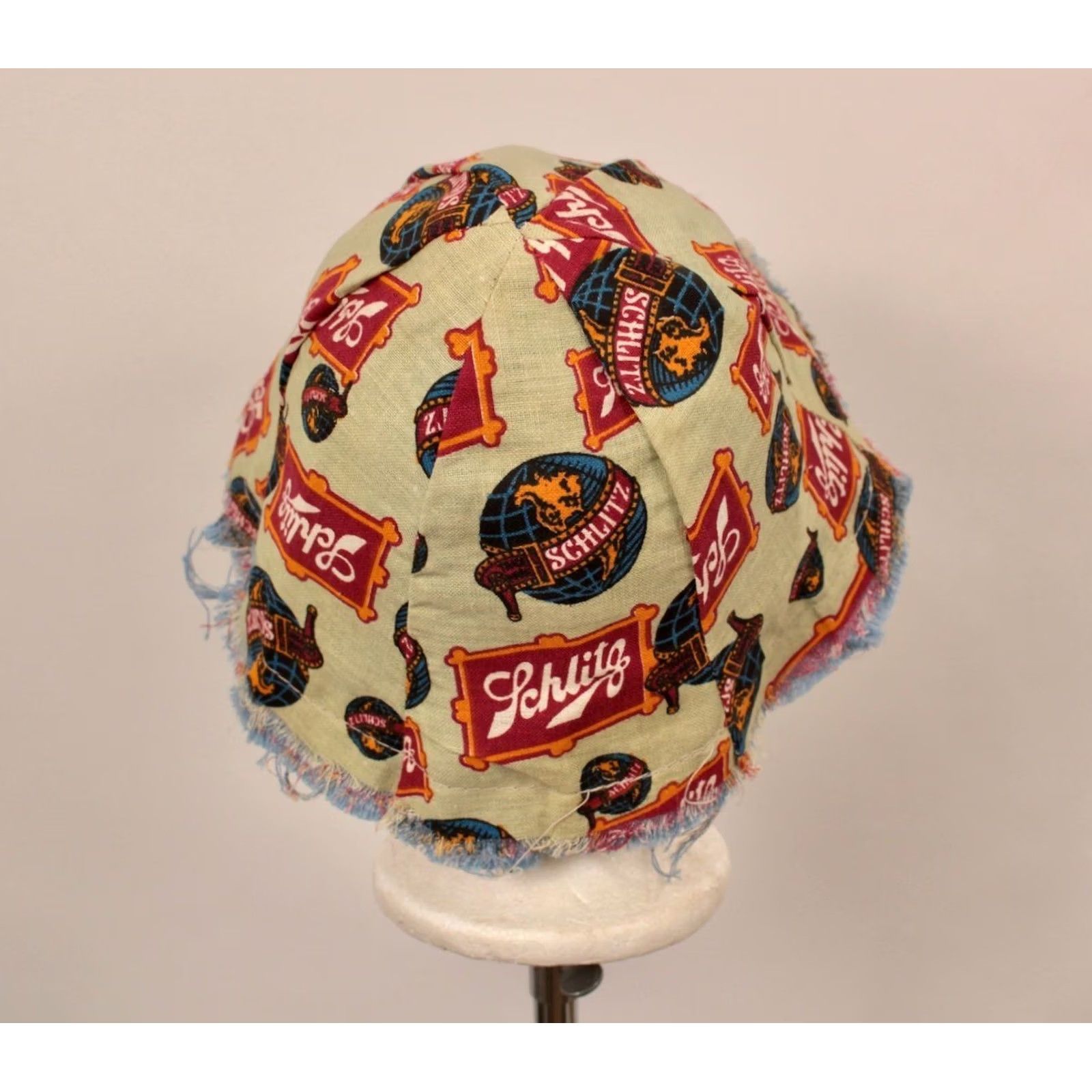 Vintage Schlitz 60s Bucket Hat Mens VTG 1960s AOP Reversible Outdoor Yellow Cotton Bucket Hat Men’s/Adult Size ONE SIZE - 4 Thumbnail