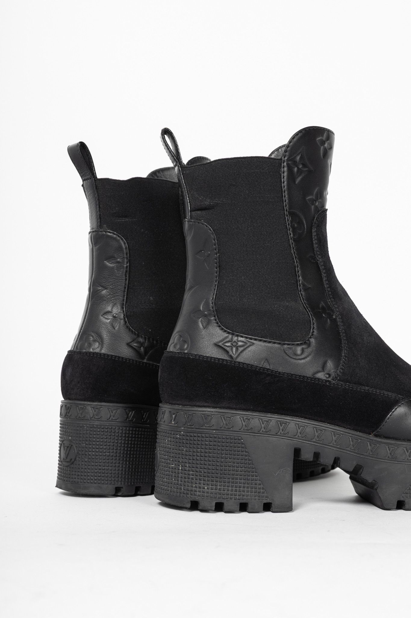 Louis Vuitton Louis Vuitton Laureate Suede/Monogram-Leather Platform Boot Size US 7 / IT 37 - 8 Thumbnail