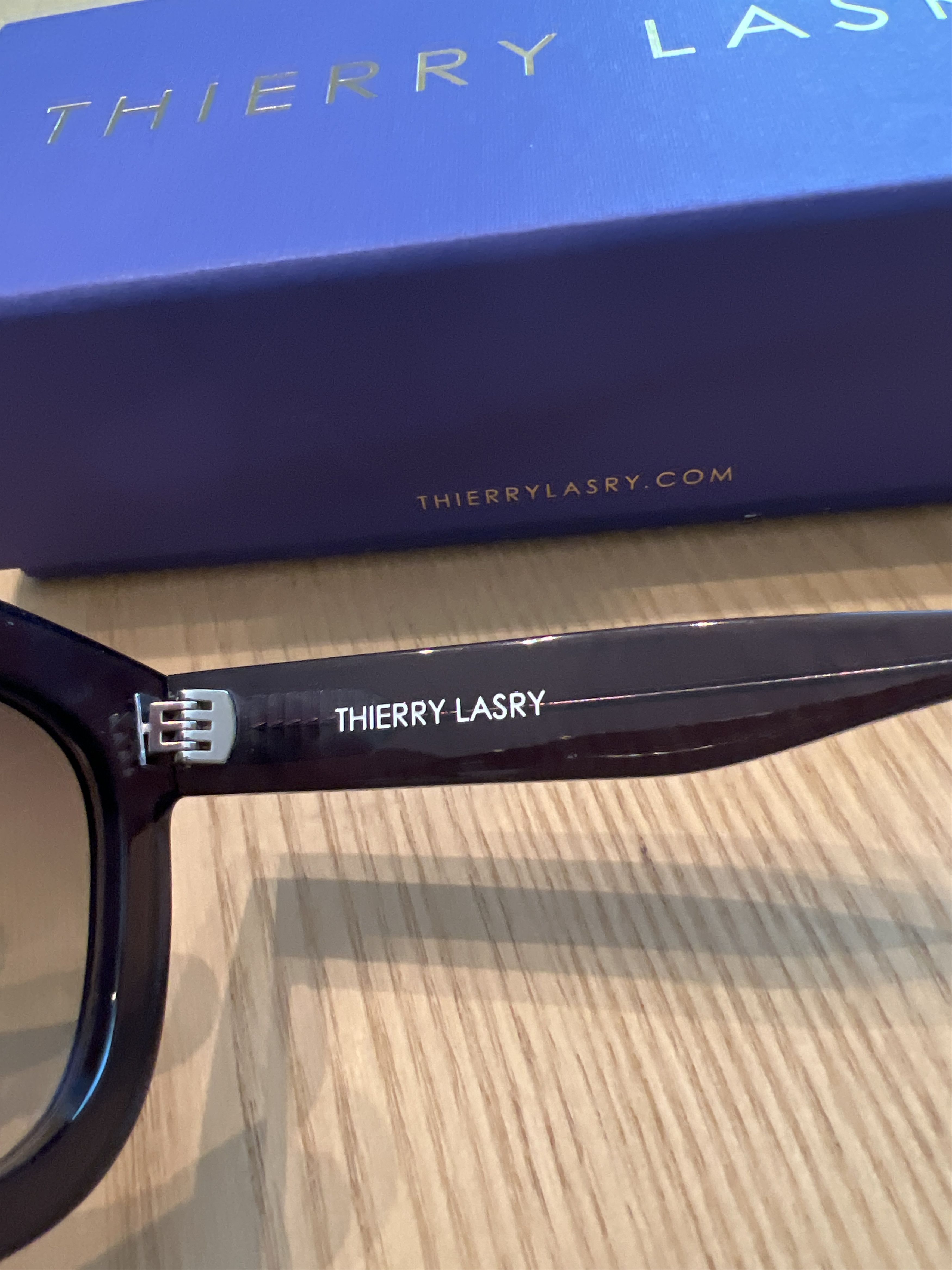Thierry Lasry Gambly Sunglasses Size ONE SIZE - 3 Thumbnail