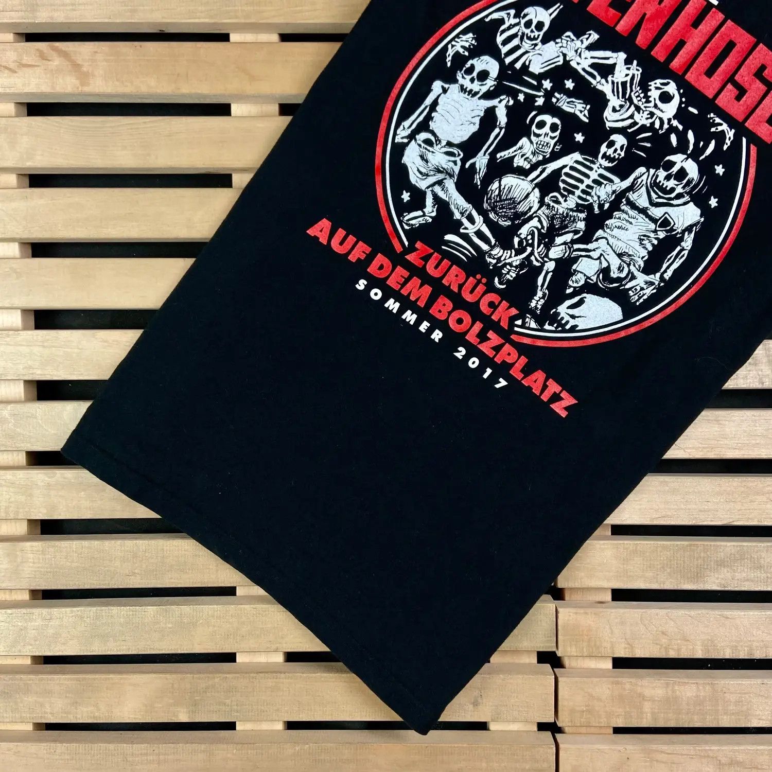 Band Tees Mens Vintage T Shirt Die Toten Hosen Size L Size US L / EU 52-54 / 3 - 3 Thumbnail