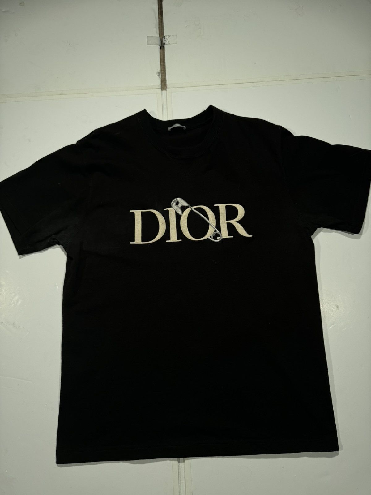 Dior safety pin sweatshirt hotsell