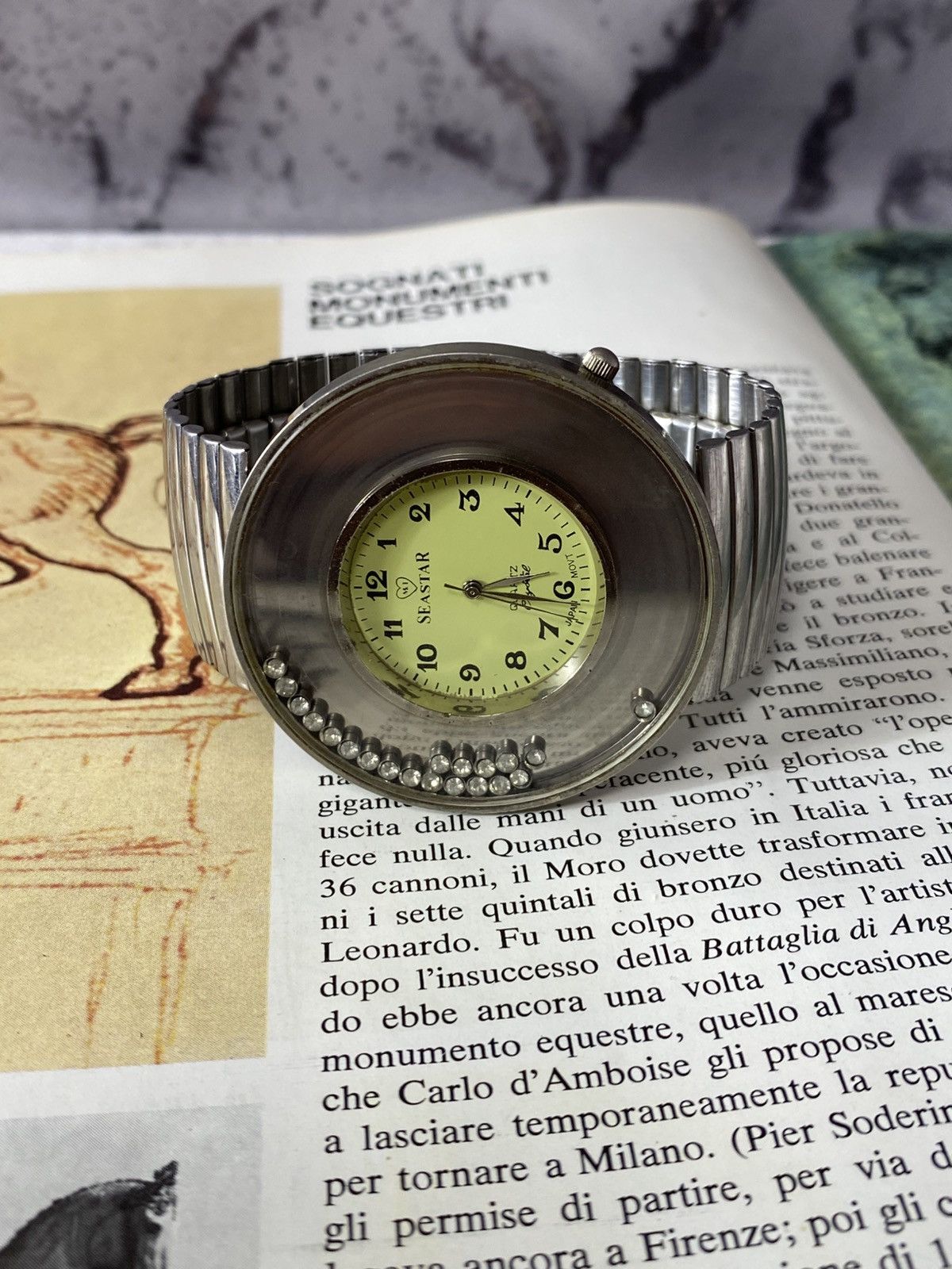 Japanese Brand Vintage Seastar Floating Crystals Watch Silver Y2K Style Size ONE SIZE - 2 Thumbnail