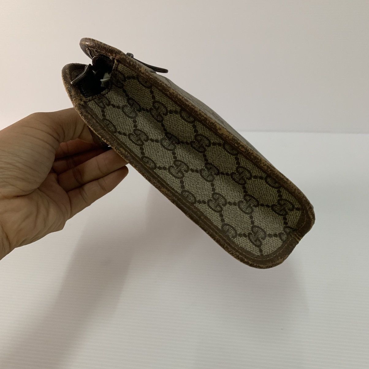 Gucci Gucci Vintage Clutch Bag Size ONE SIZE - 8 Thumbnail