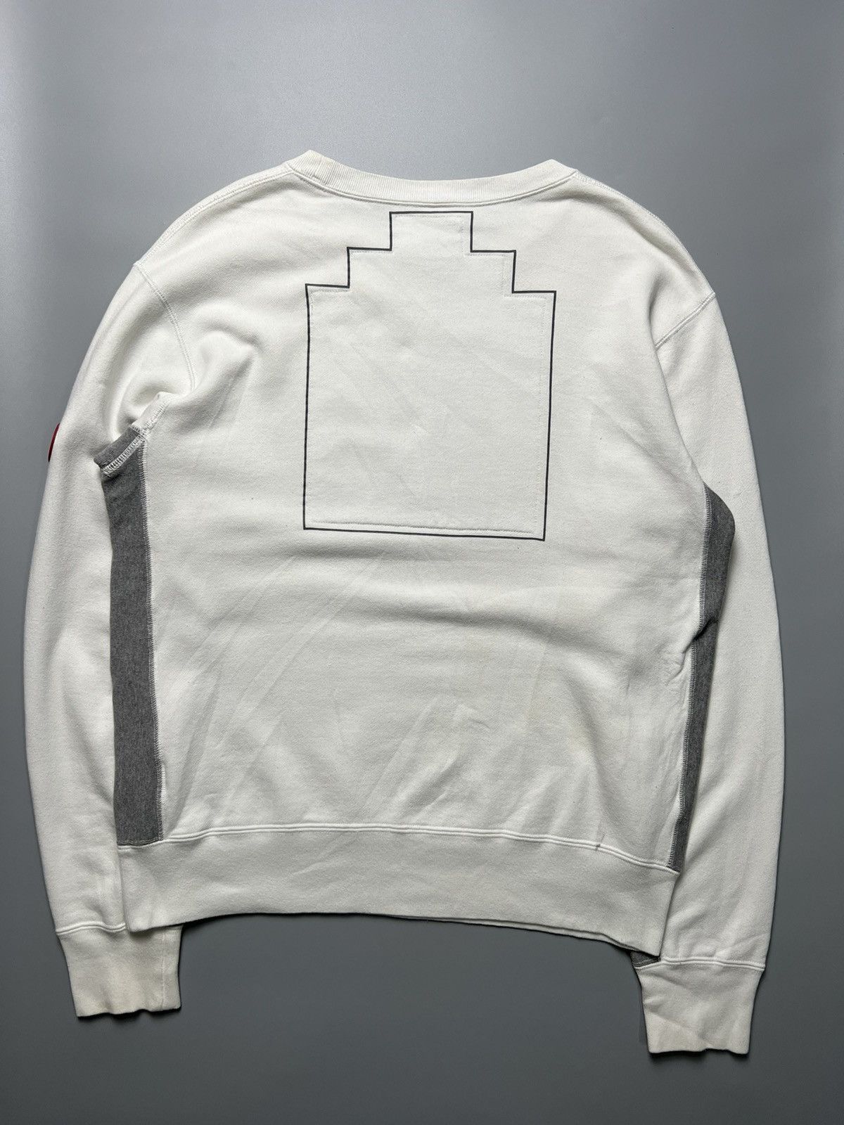 Cav Empt Cav Empt Crewneck "Embrace The Rain Art" Size US M / EU 48-50 / 2 - 8 Thumbnail