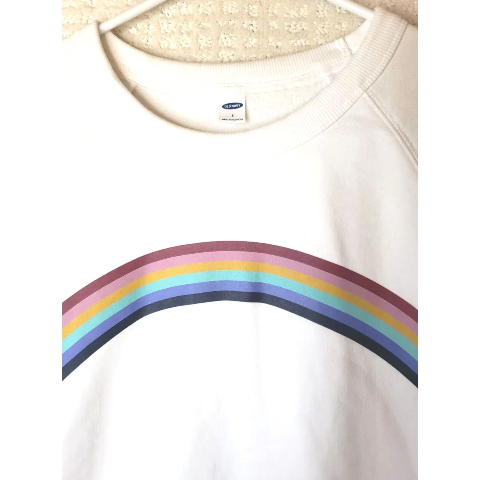 Old Navy Old Navy Sweatshirt Rainbow White Crew Neck Long Sleeve Pullover Womens S Size S / US 4 / IT 40 - 3 Thumbnail