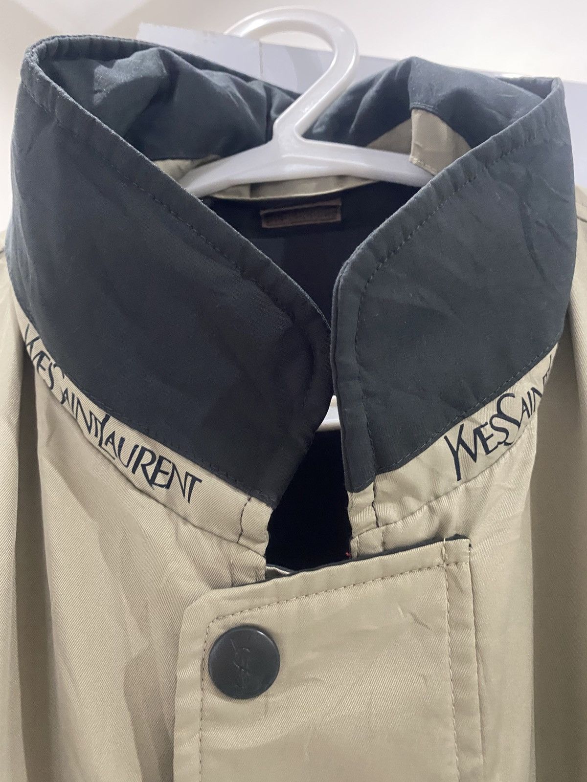 Yves Saint Laurent Yves Saint Laurent Size US M / EU 48-50 / 2 - 7 Thumbnail