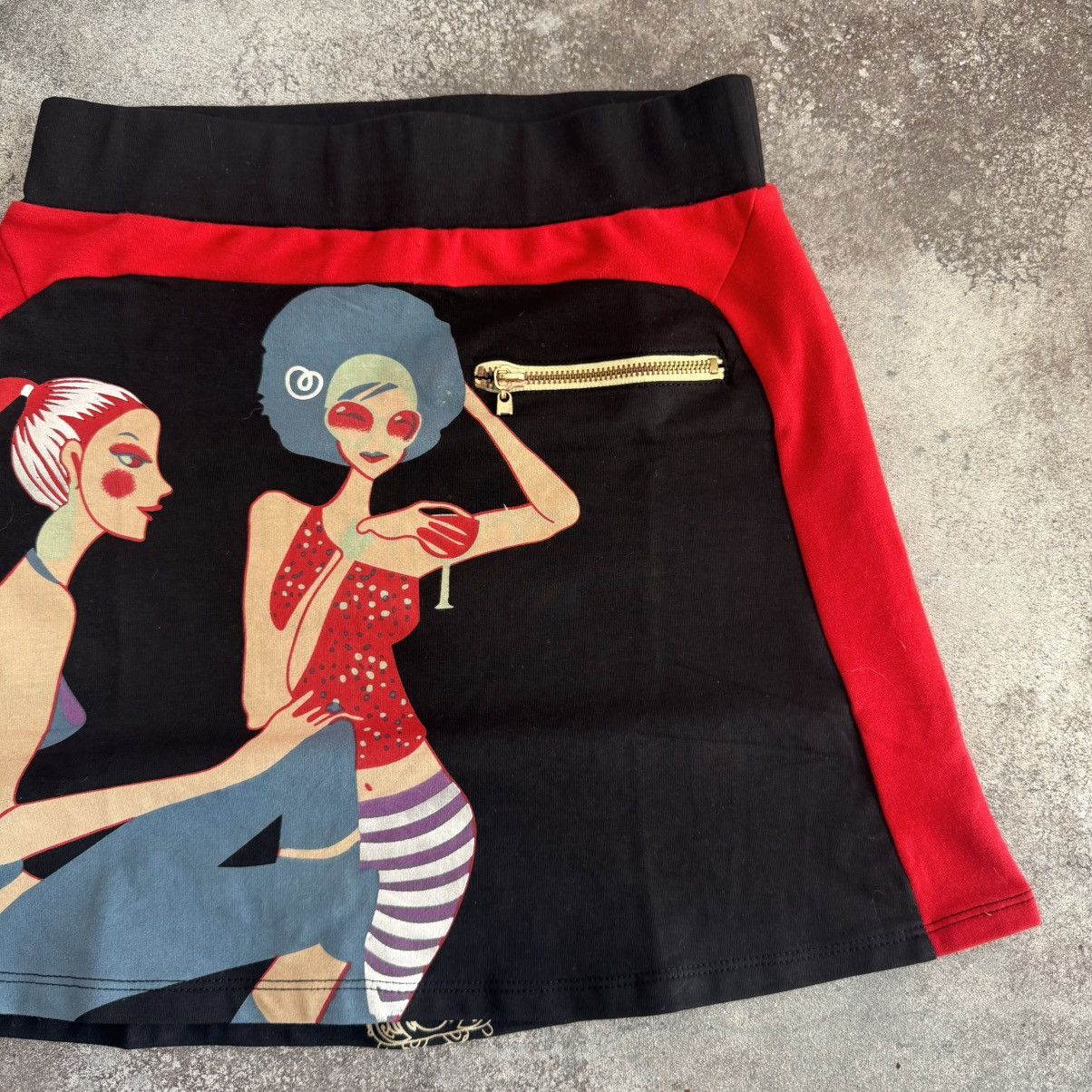 Custo Barcelona Custo Barcelona Vintage Y2K Lady Printed Mini Skirt Size 27" / US 4 / IT 40 - 6 Thumbnail