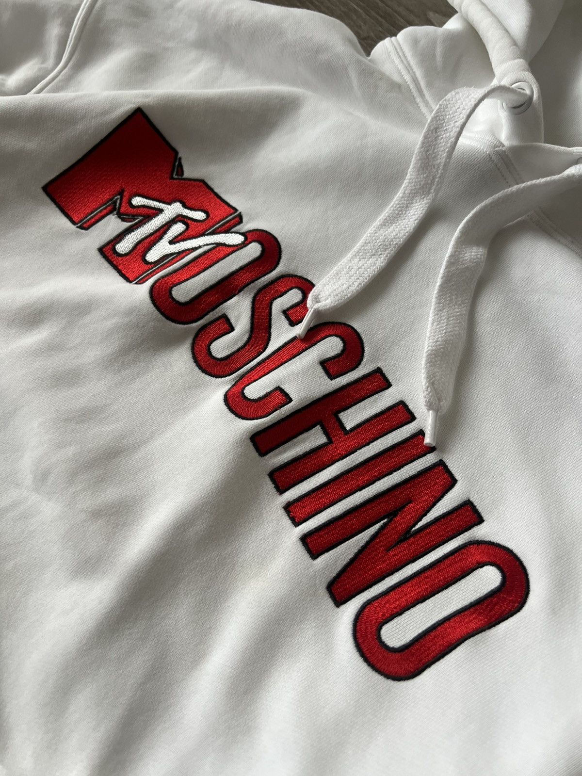 Moschino ‼️Moschino x H&M x Mtv Big Knit Logo White Hoodie‼️ Size US S / EU 44-46 / 1 - 15 Thumbnail