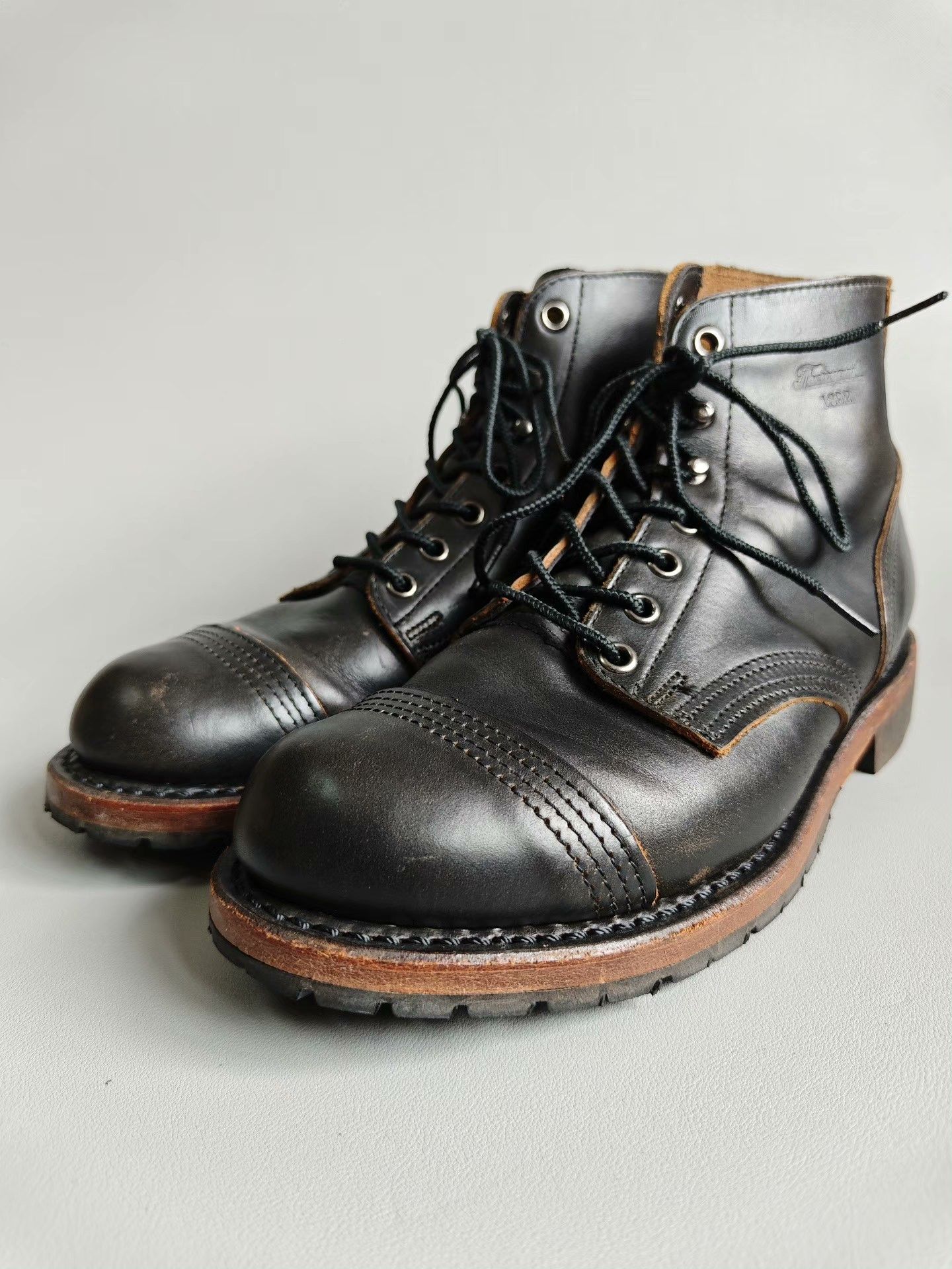 Thorogood Thorogood 7D Black Leather Boots USA Size US 7 / EU 40 - 1 Thumbnail