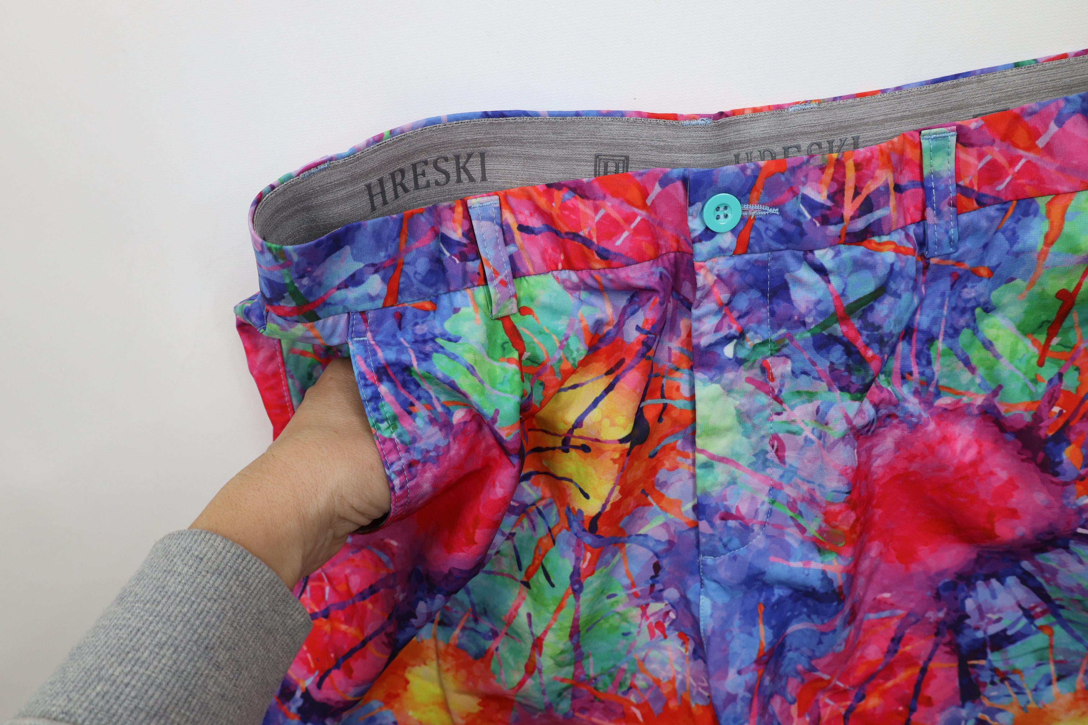 Vintage Hreski Golf Rainbow Paint Splatter Golfing Chino Shorts Size US 34 / EU 50 - 7 Thumbnail