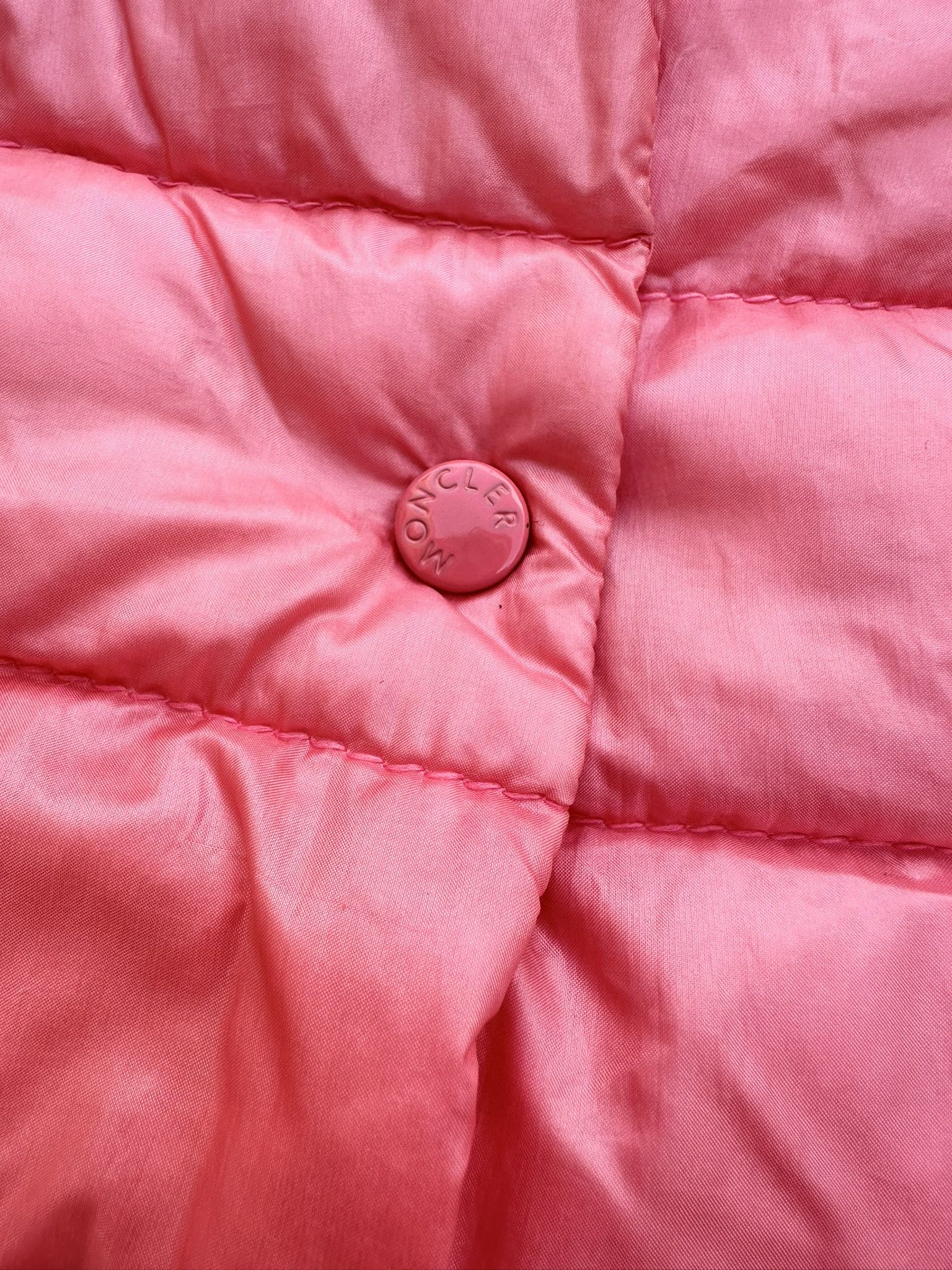 Moncler Moncler Vest Jacket Coral Pink Patch Logo Buttoned Size S / US 4 / IT 40 - 7 Thumbnail