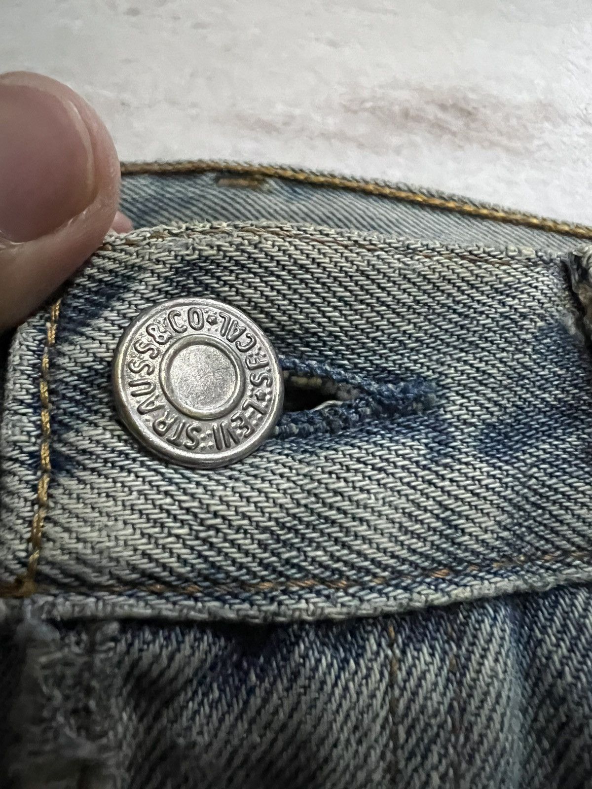 Levi's 💥90s Levis 501 kurt Corbain Mud Wash Distressed Jean Size US 29 - 12 Thumbnail