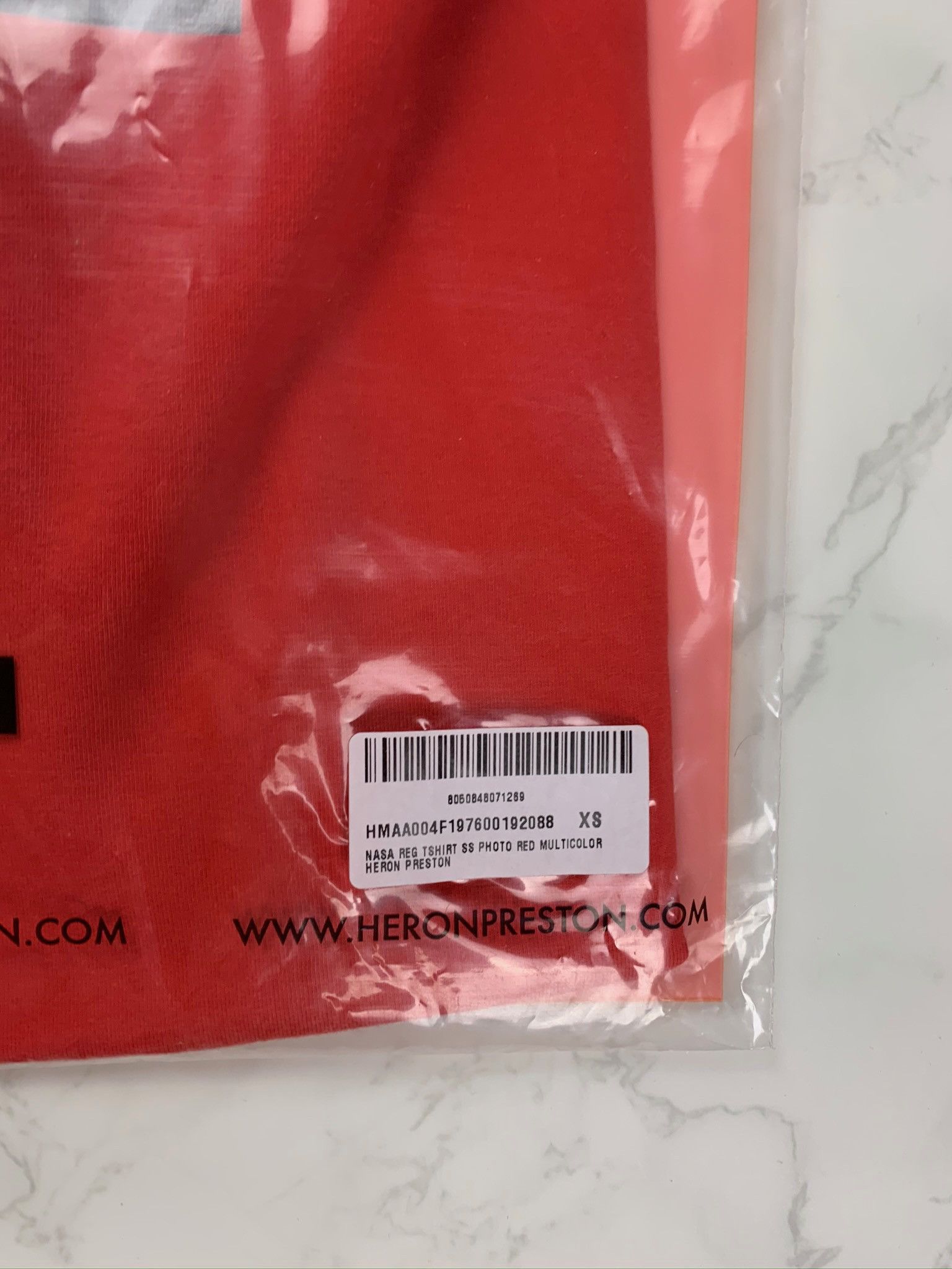 Heron Preston 🔥65% OFF🔥 [SALE] Heron Preston Red Photo Nasa T-Shirt Size US XS / EU 42 / 0 - 17 Thumbnail