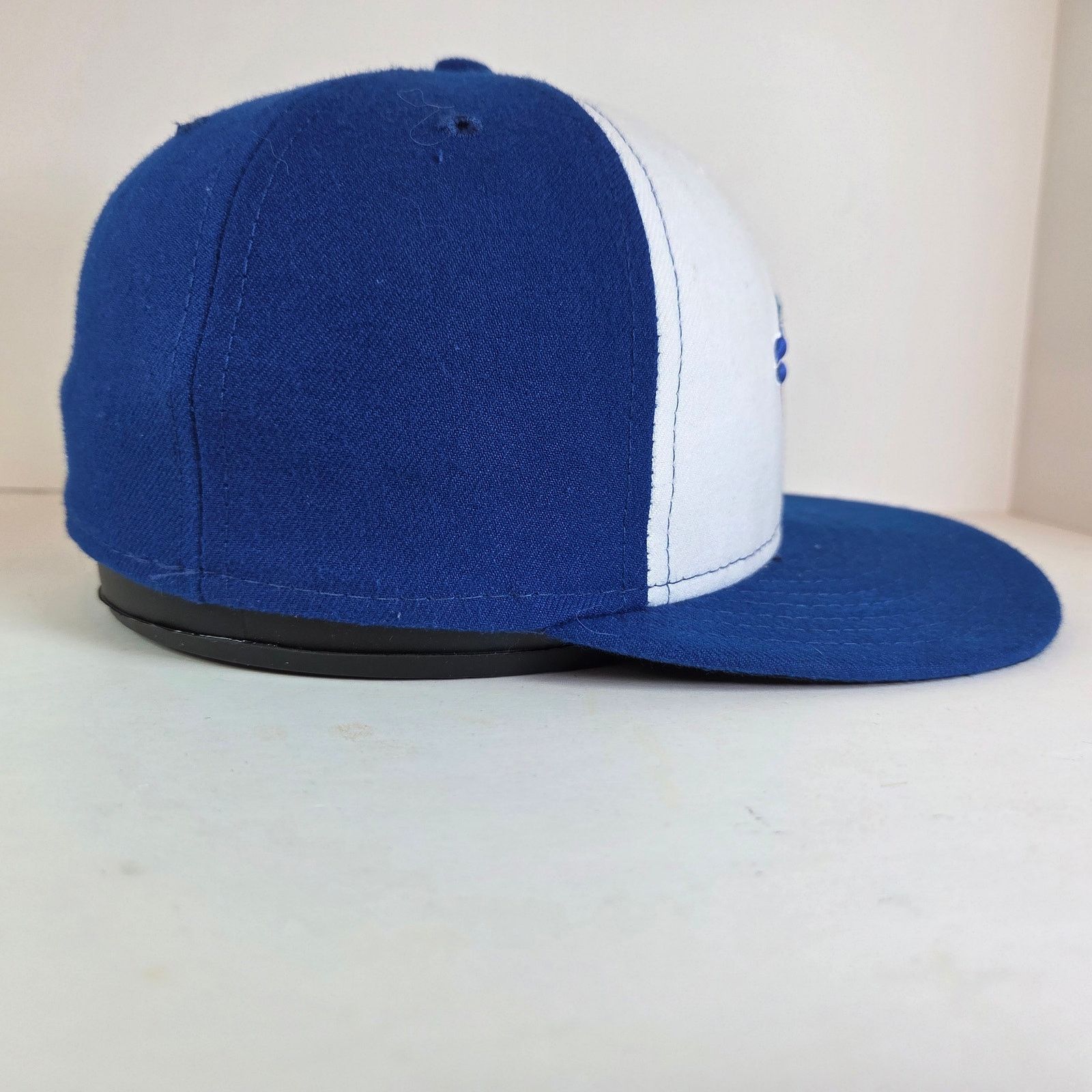 New Era Toronto Blue Jays 59FIFTY Fitted Hat Size 7 New Era MLB Size ONE SIZE - 2 Thumbnail
