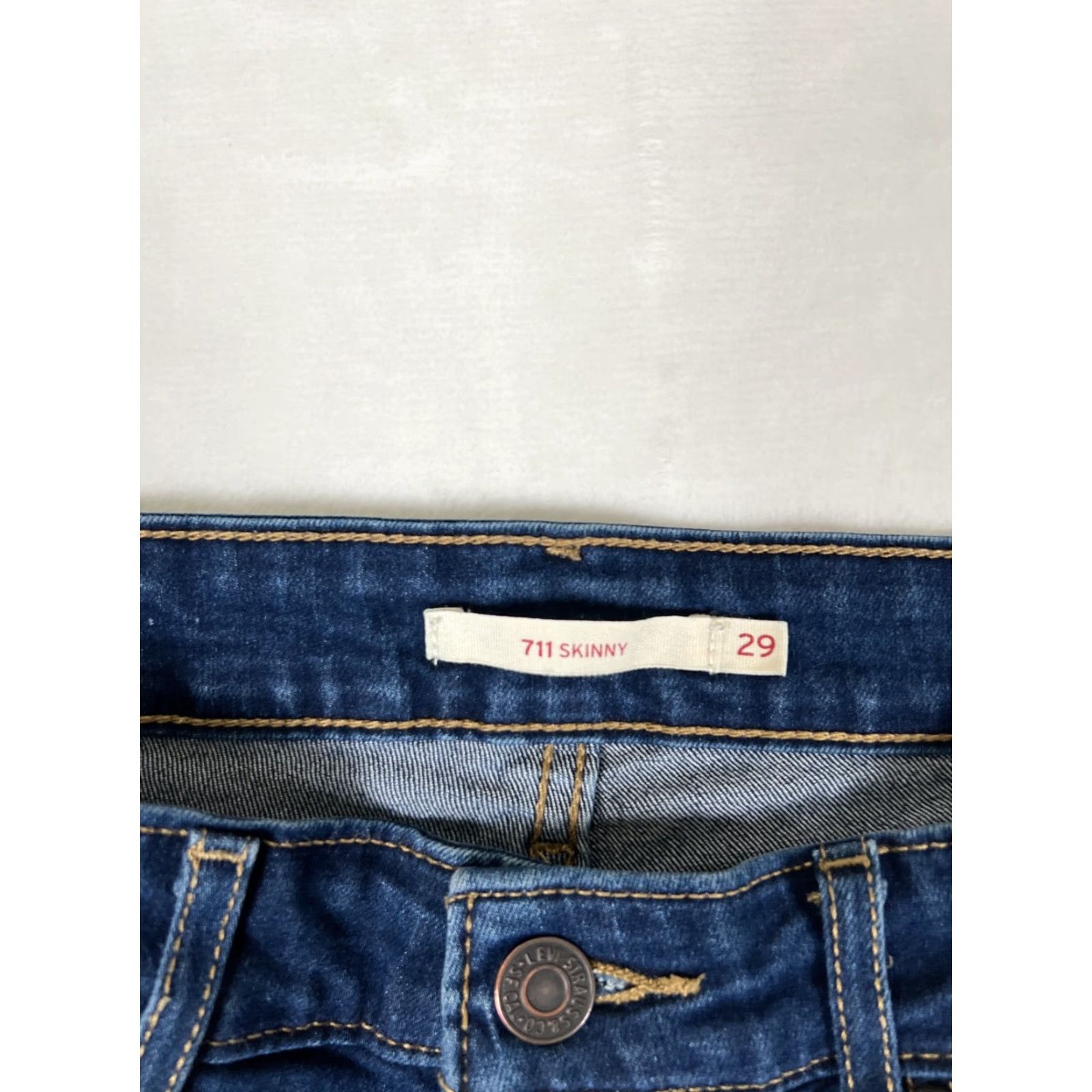 Levi's Levi's 711 Skinny Jeans Women's 29 Dark Wash Mid Rise Stretch Denim Jeans Regular Women Size 29 Black Pocket 5-Pocket Denim Size 27" / US 4 / IT 40 - 2 Thumbnail