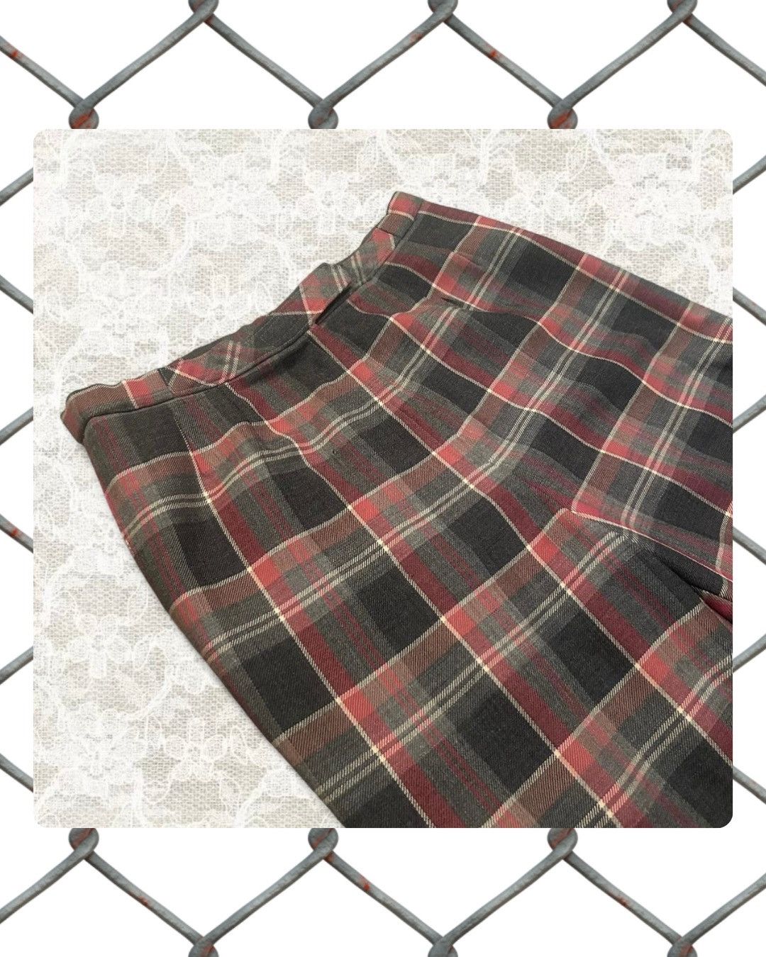 Other vintage red and black tartan golfing pants Size 31" - 4 Thumbnail