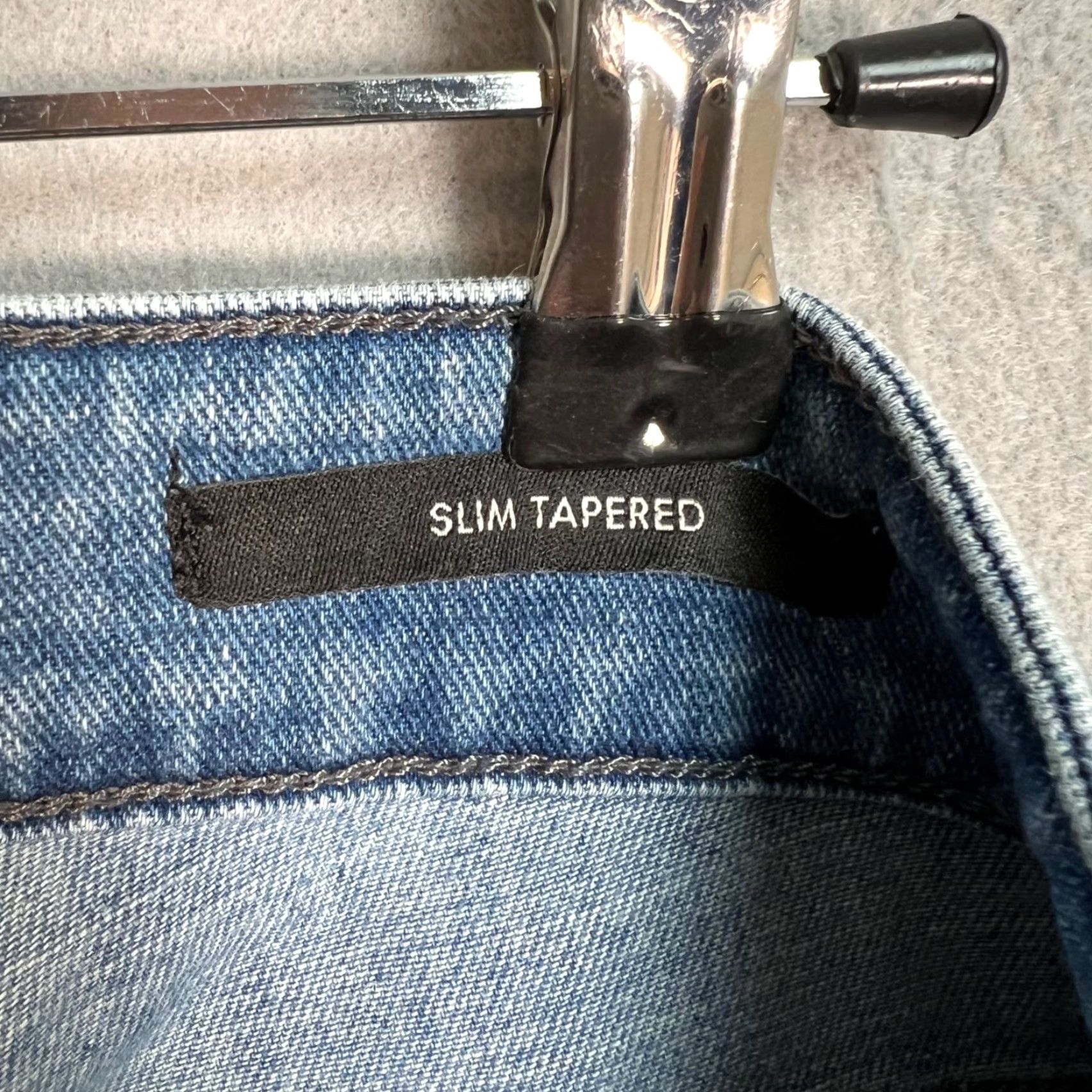 Guess GUESS Jeans Men Slim Tapered Denim Jeans Size 29 Blue Regular Inseam 32 Vintage/Used 8/10 Mens Size US 29 - 4 Thumbnail