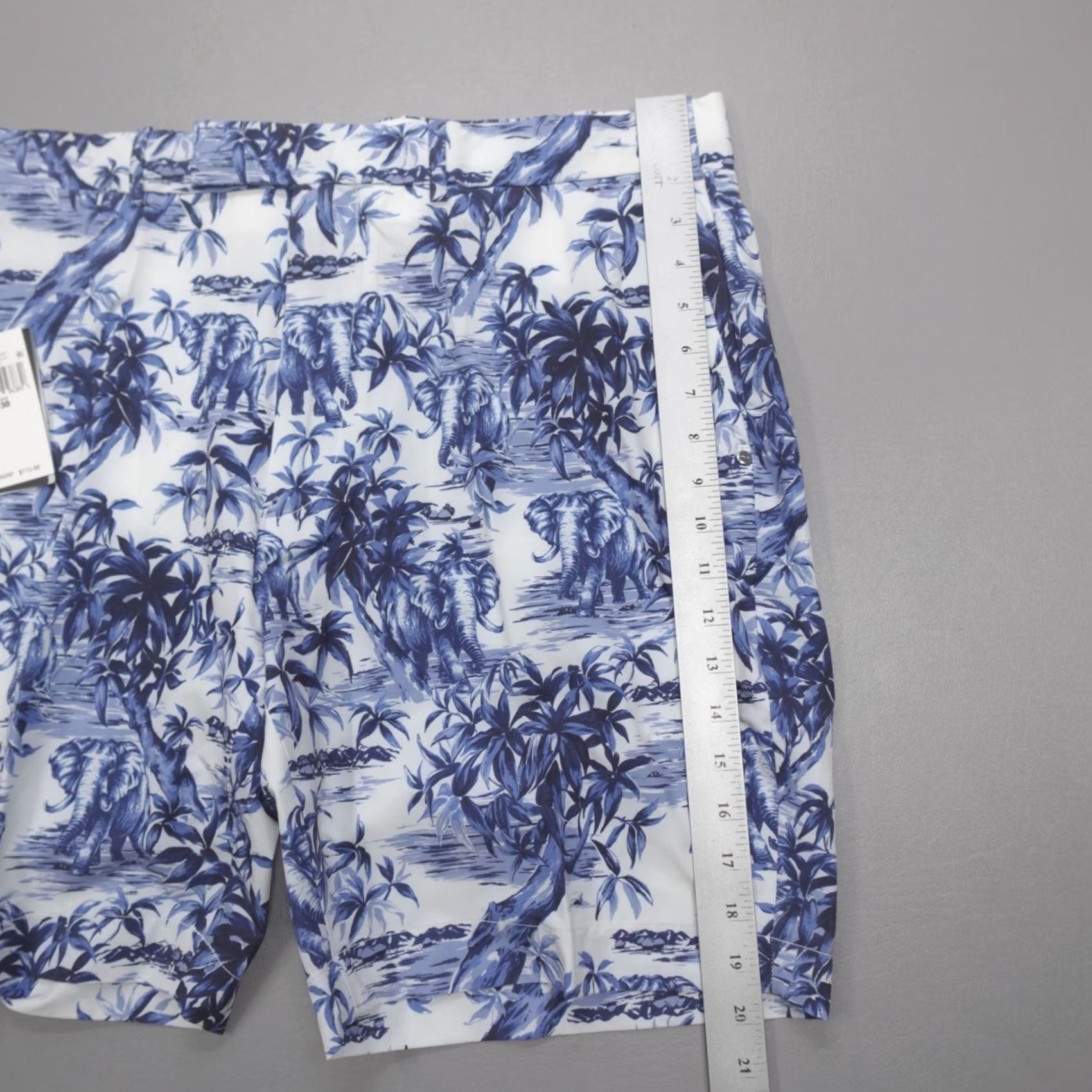 RLX Ralph Lauren RLX Ralph Lauren Golf Shorts 9" Classic Fit Elephant Safari White Blue Size 38 Men Summer Chino Pockets Stretch Size US 38 / EU 54 - 7 Thumbnail