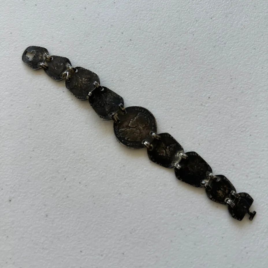 Other Vintage WW2 Silver Trench Art Coin Heart Bracelet Size ONE SIZE - 3 Thumbnail