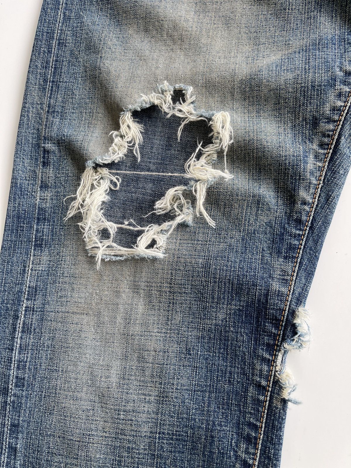 Carhartt Vintage Carhartt Distressed Selvedge Denim Size US 32 / EU 48 - 16 Thumbnail