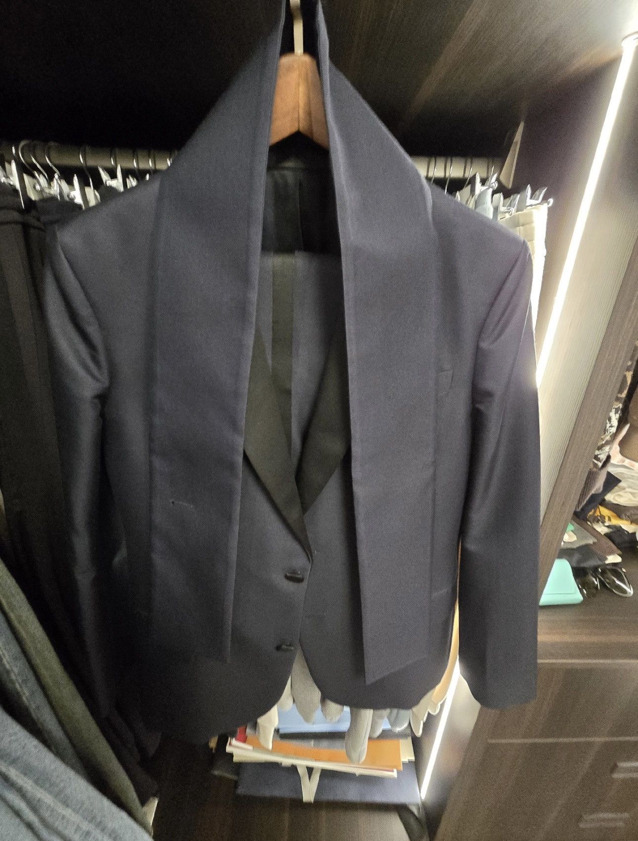 Valentino Valentino deep blue suite size 48 Size 48R - 7 Thumbnail