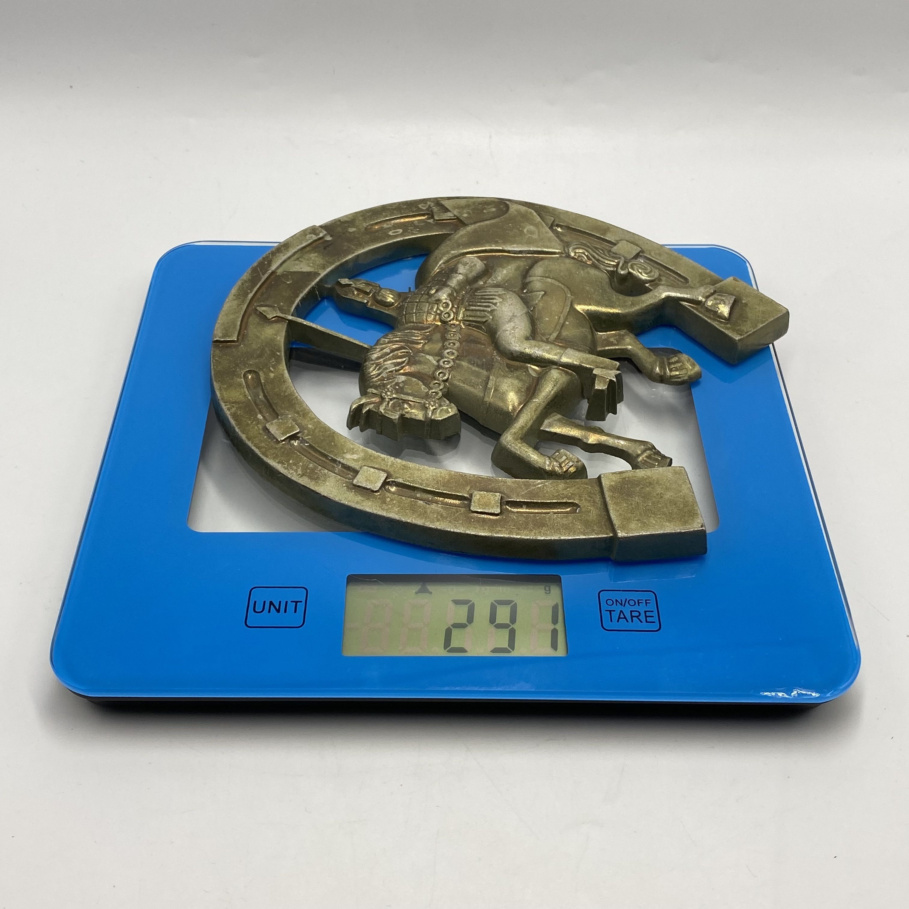 Vintage Vintage Soviet Metal Horseshoe Wall Plaque Warrior Knight Size ONE SIZE - 9 Thumbnail