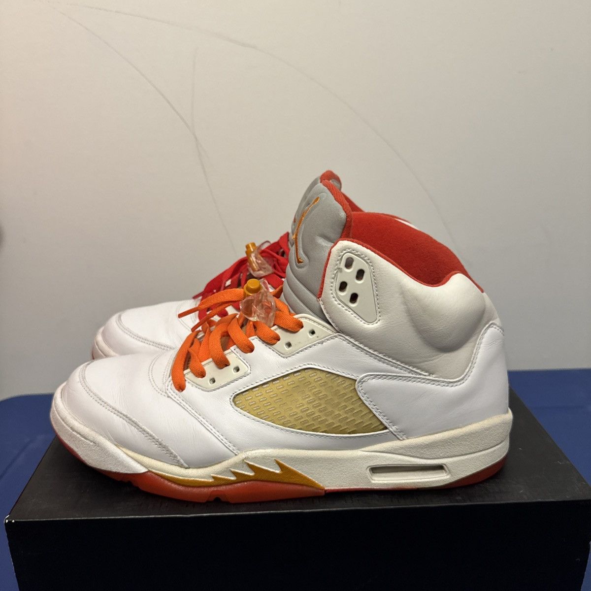 Jordan Brand Air Jordan 5 Retro Sunset 2006 Size US 11.5 / EU 44-45 - 6 Thumbnail