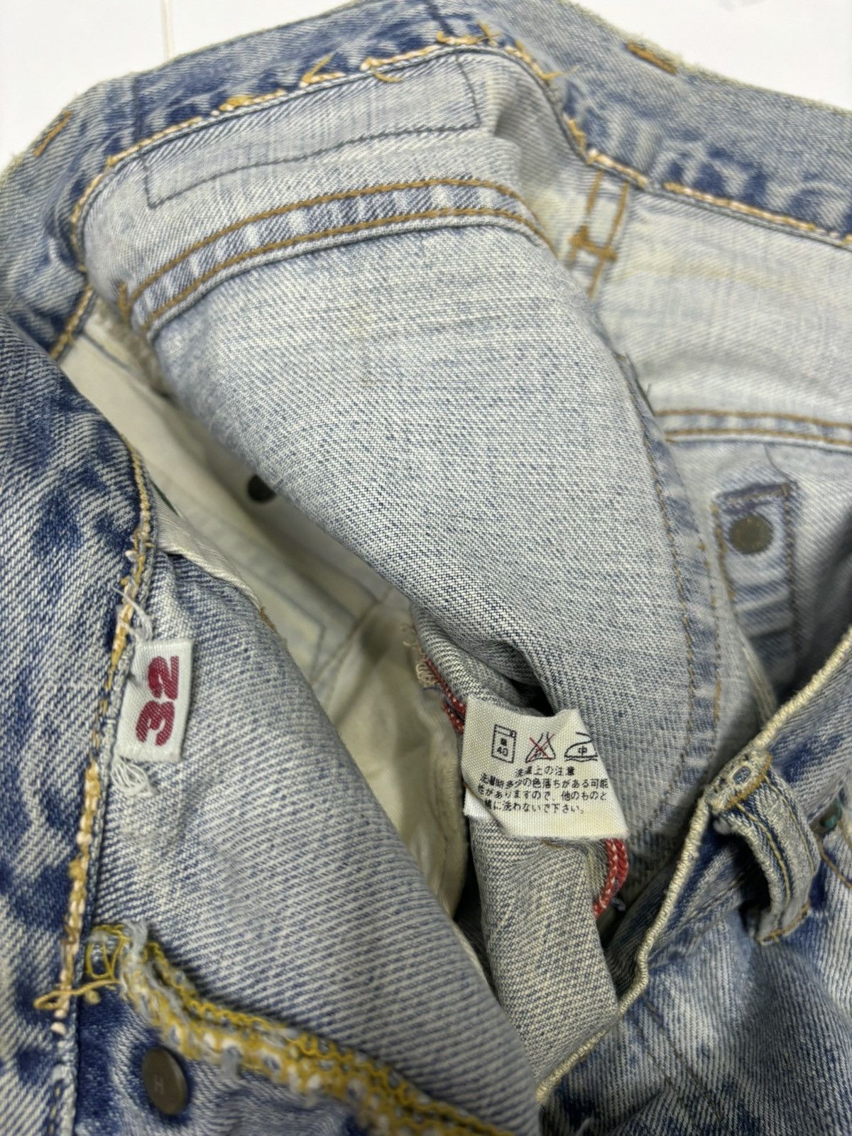 Blue Blue Japan × Samurai Jeans × Sugar Cane 🔥Blue Blue Japan Indigo Selvedge Jeans Distressed Denim Size US 32 / EU 48 - 11 Thumbnail