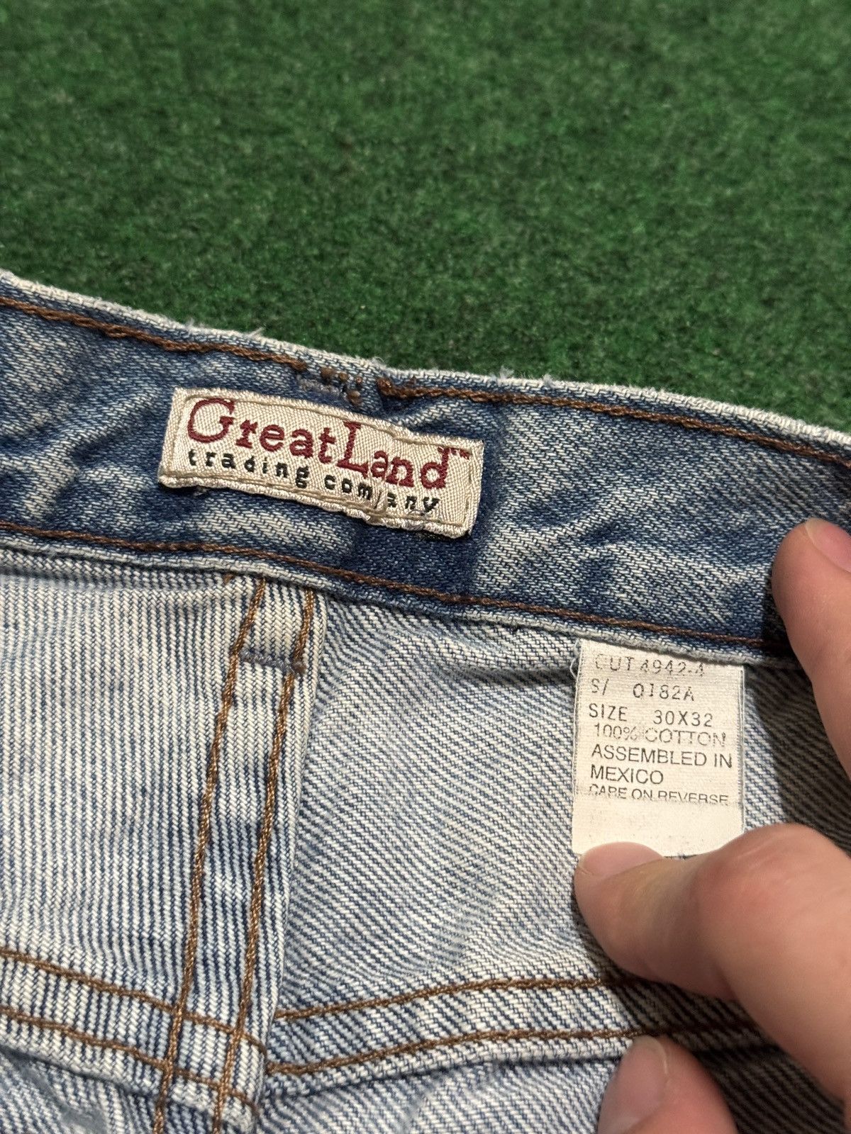 Vintage Y2K Distressed Grunge Cutoff Jorts Distressed Denim Shorts Size US 32 / EU 48 - 3 Thumbnail