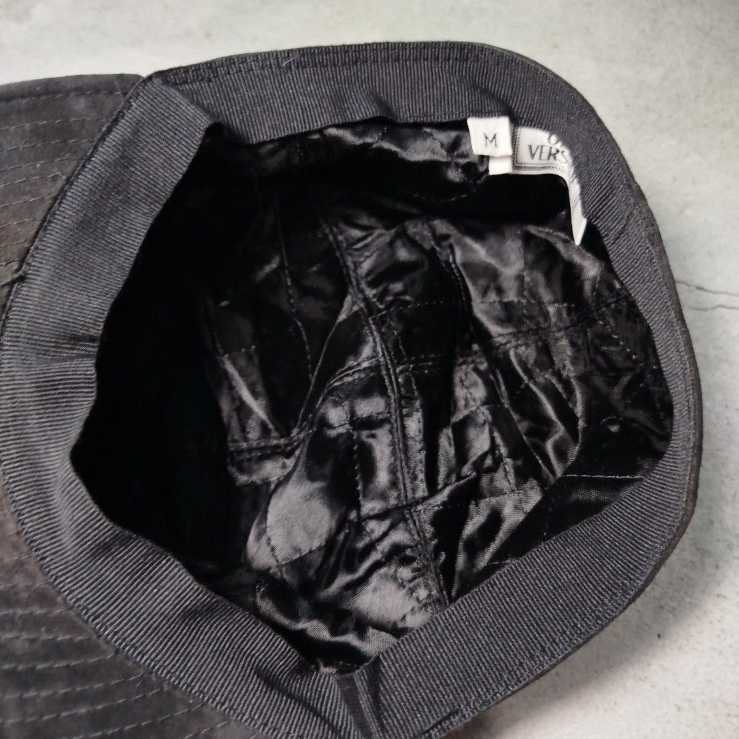 Versace Gianni Versace Black Suede Medusa Hat Size ONE SIZE - 9 Thumbnail