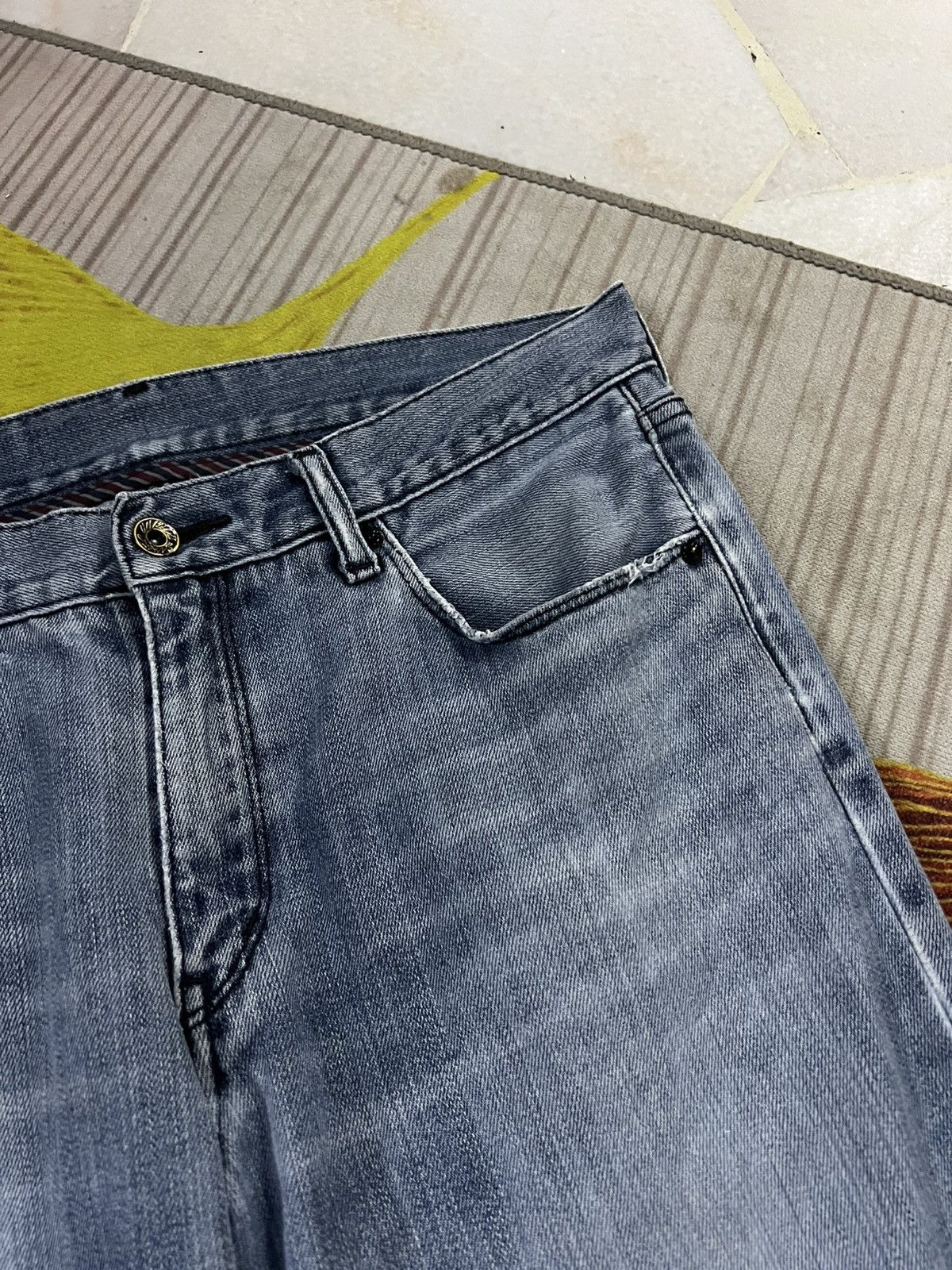 Japanese Brand 💥Vintage Uniqlo Japanese Brand Faded Jean Size US 32 / EU 48 - 12 Thumbnail