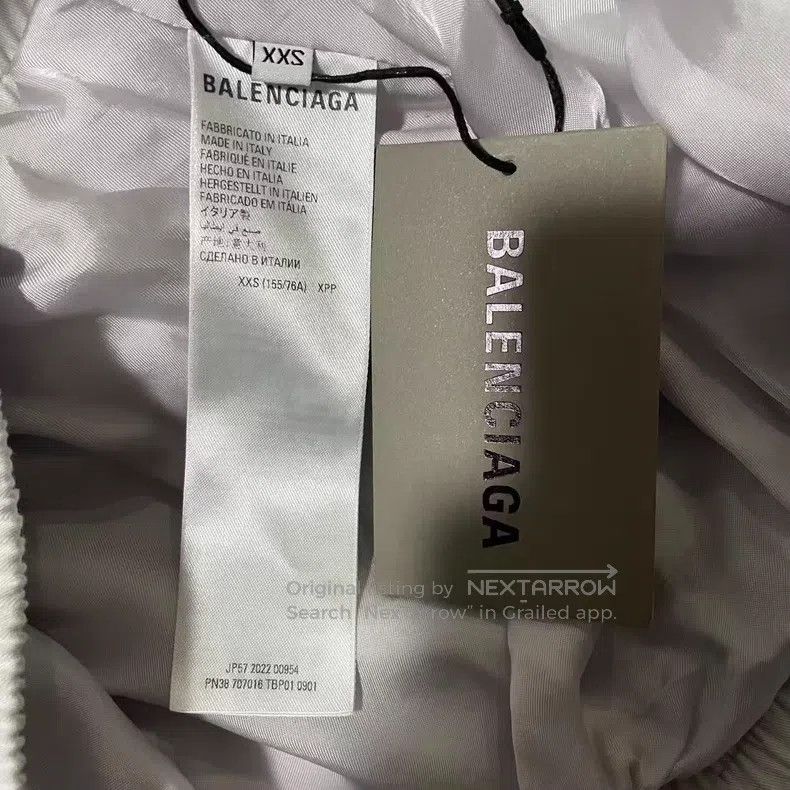 Balenciaga Balenciaga White 3B embroidered cotton padded jacket Size US XXS / EU 40 - 4 Thumbnail