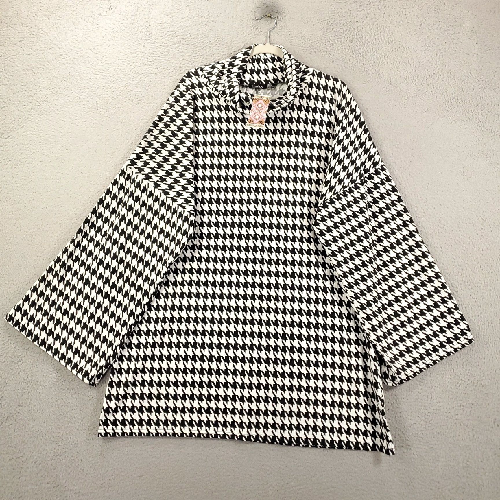 Boohoo New Dress Womens Size 18 Black White Houndstooth Mock Roll Neck Flare Sleeve NWT Womens Size XXL / US 16-18 / IT 52-54 - 2 Thumbnail