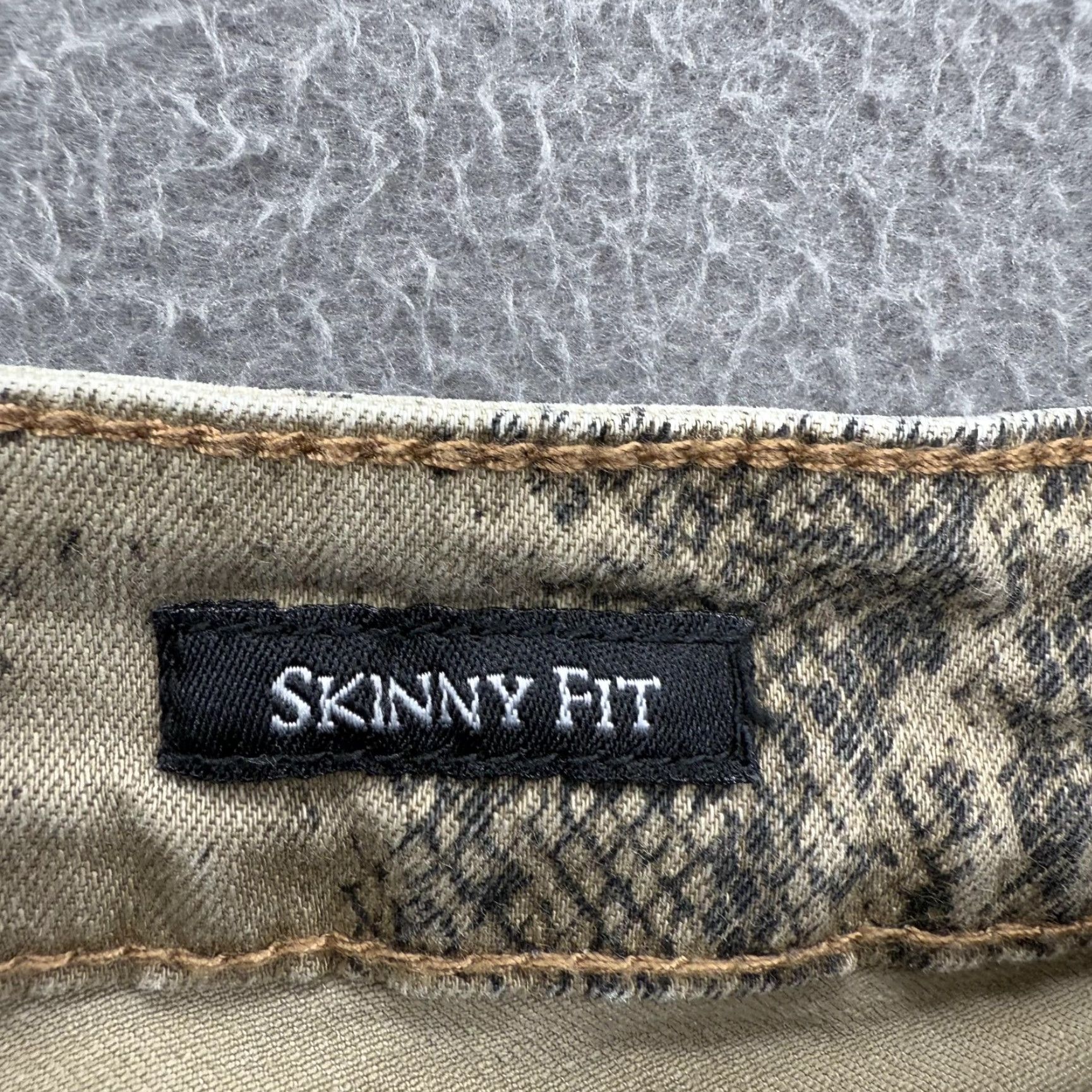 Vintage Judy Blue Jeans Womens Skinny 9/29 Beige Gray Snake Print Stretch JB84177 Jeans Slim Pockets Zip Fly Belt Loops Denim Black? Size 30" / US 8 / IT 44 - 4 Thumbnail