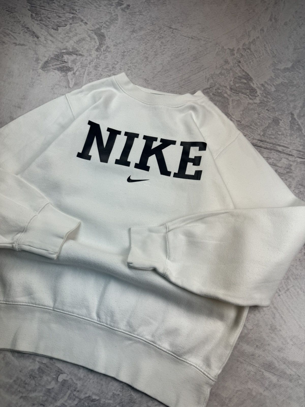 Nike × Vintage NIKE VINTAGE CENTER LOGO OVERSIZE BOXY SWEATSHIRT Size US S / EU 44-46 / 1 - 5 Thumbnail