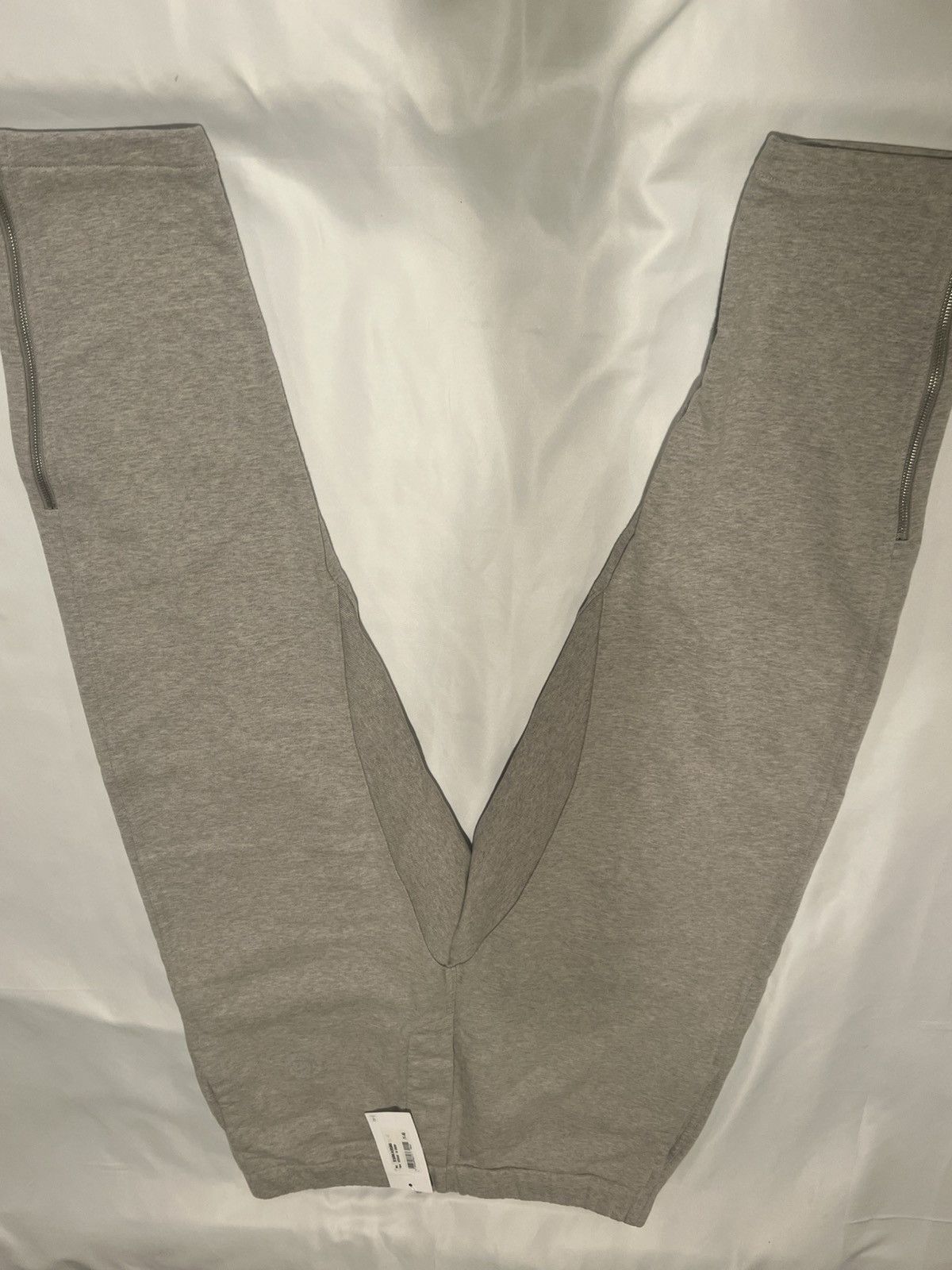 Maison Margiela Maison margiela sweatpants. 48/32. $850 Size US 32 / EU 48 - 2 Thumbnail