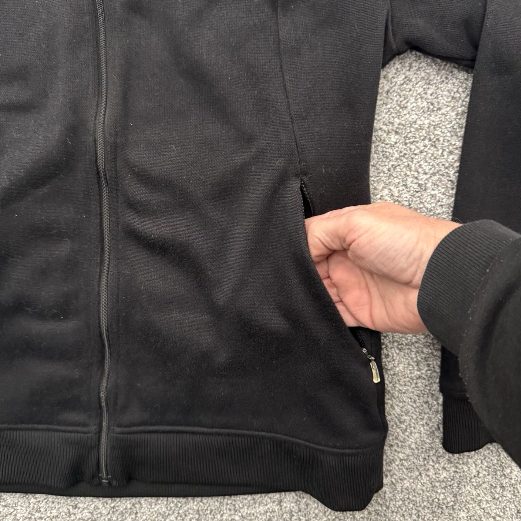 Adidas Adidas Knit Jacket Womens M Full Zip Streetwear Pockets 2011 Athleisure Black Medium Regular Jacket Womens Size M / US 6-8 / IT 42-44 - 4 Thumbnail