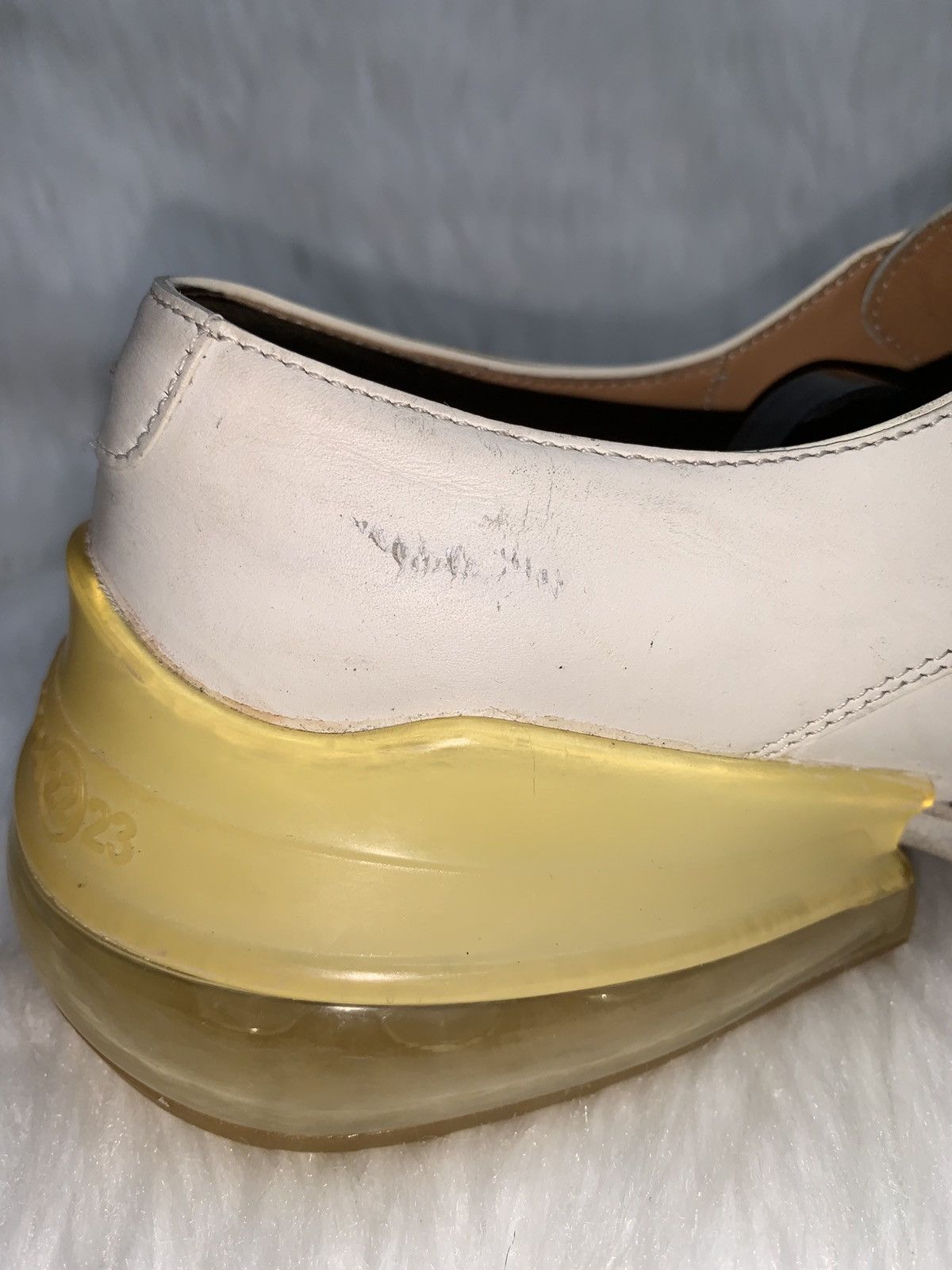Maison Margiela Maison Margiela White Airbag Shoes Size US 9 / IT 39 - 8 Thumbnail