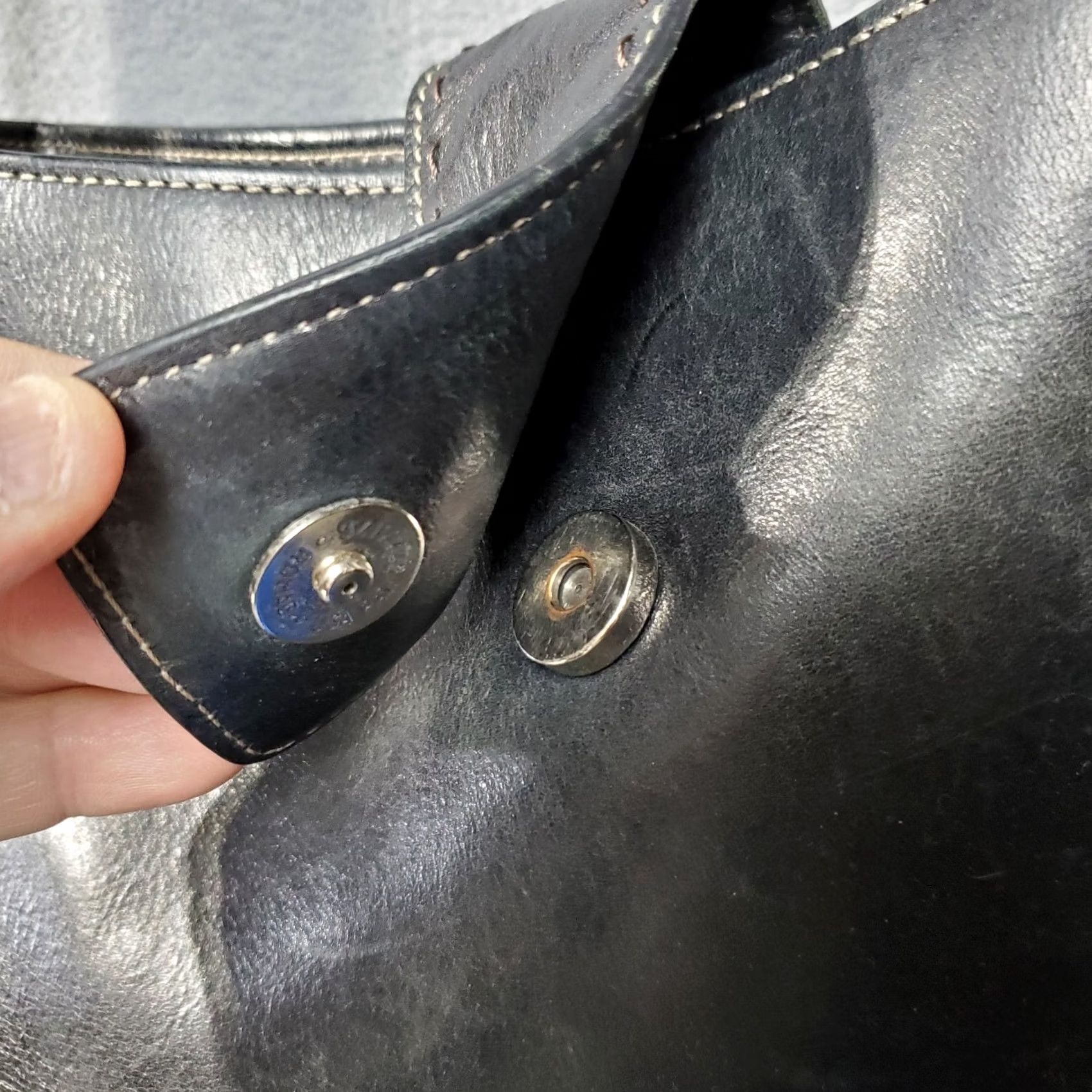 Fossil VINTAGE Fossil Black Leather Bucket Shoulder Bag ZB9097 Size ONE SIZE - 3 Thumbnail