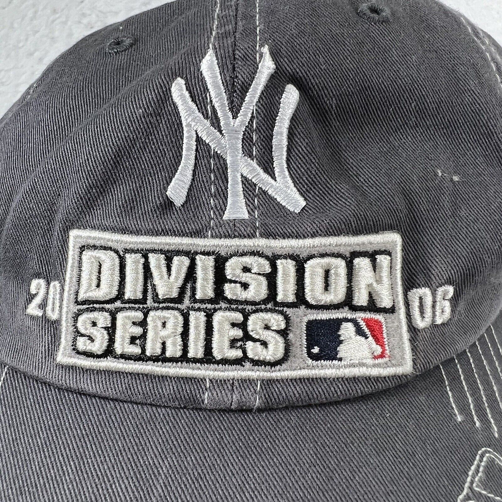 Twins Enterprise Inc. New York Yankees 2006 Adjustable Adult MLB Twins Hat Size ONE SIZE - 3 Thumbnail
