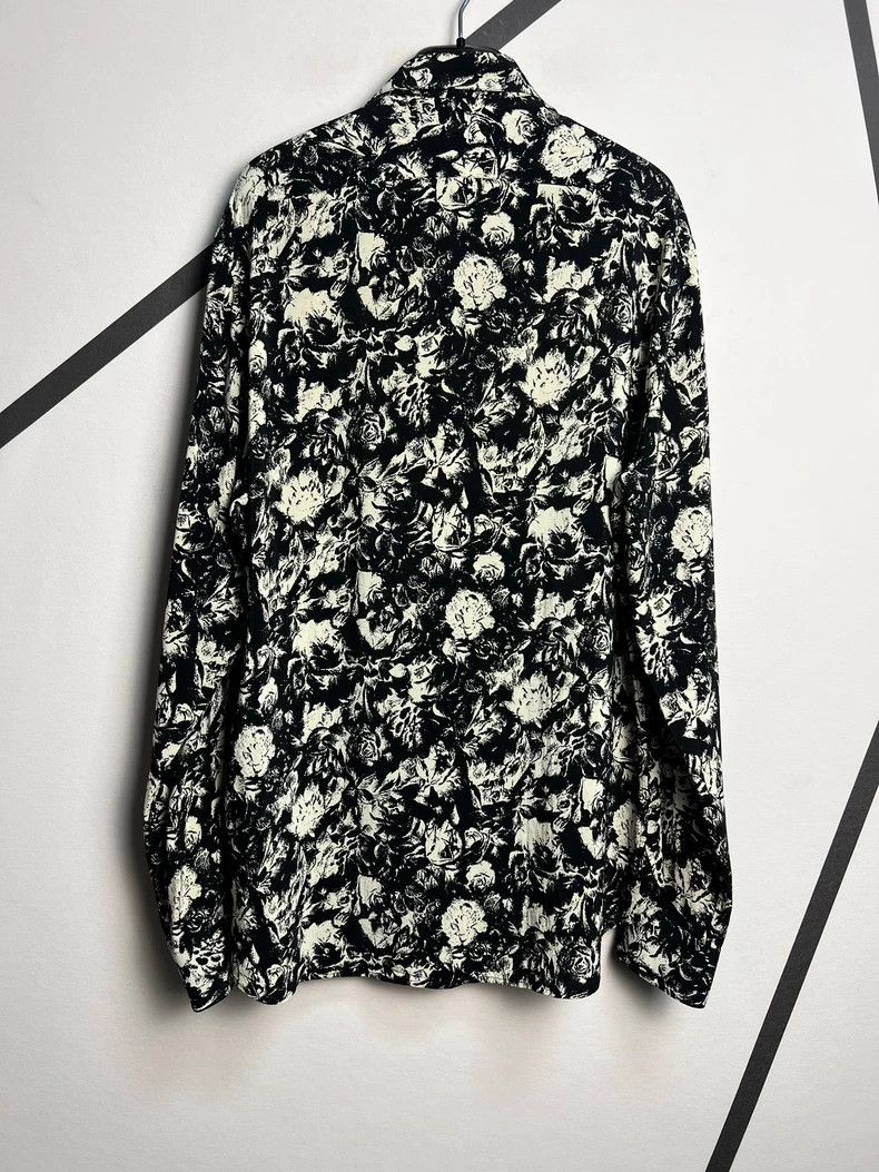 Saint Laurent Paris Saint Laurent Paris size 40 French black and white rose mu Size US XXS / EU 40 - 2 Thumbnail