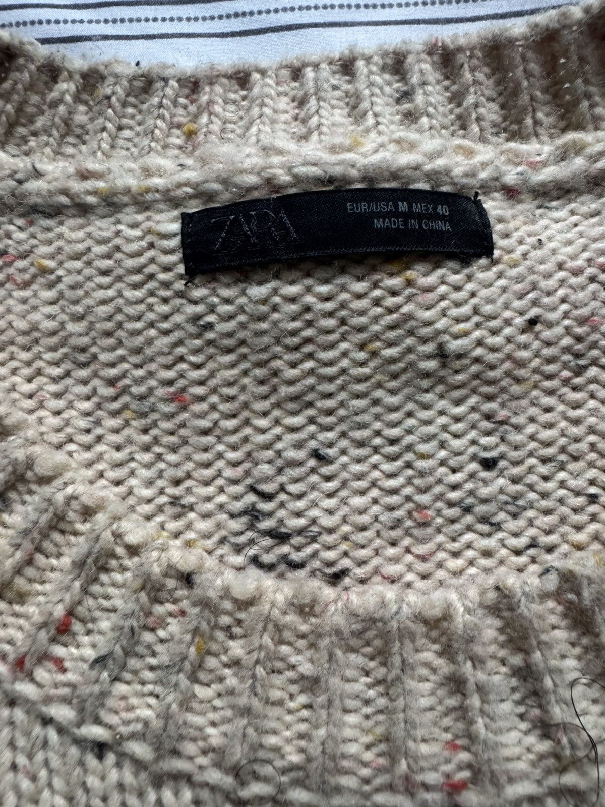 Zara Zara Tan Crewneck Sweater with Distressed Detailing Size US M / EU 48-50 / 2 - 4 Thumbnail