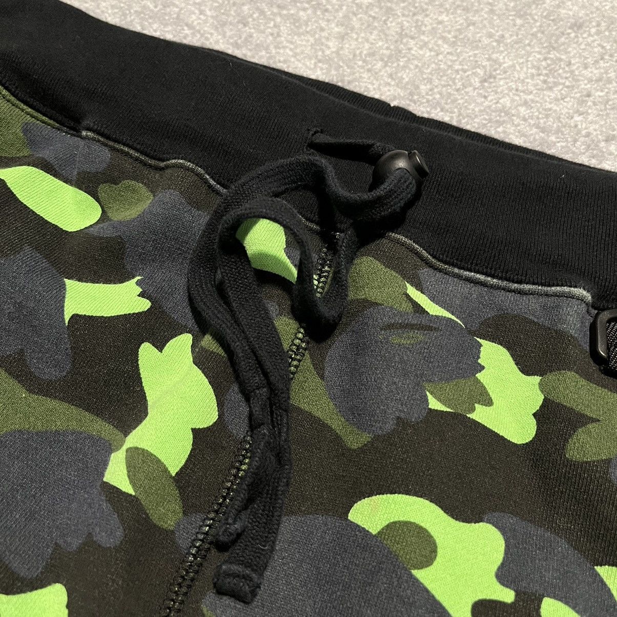 Bape Bape A Bathing Ape Neon 1st Camo Sweat Pants Size US 36 / EU 52 - 9 Thumbnail