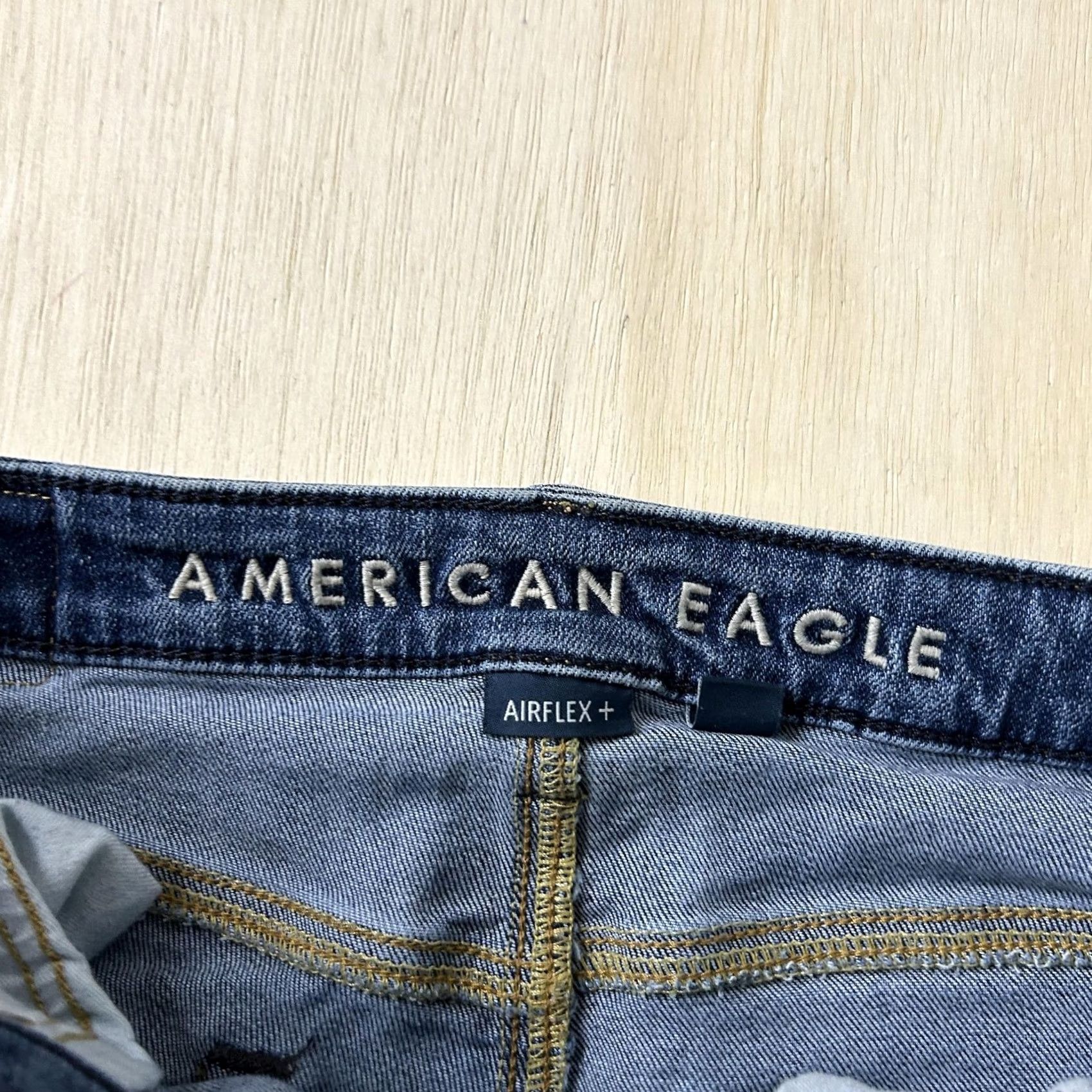 American Eagle Outfitters American Eagle Outfitters Airflex+ Jeans Mens 30x30 Medium Wash Straight Size US 30 / EU 46 - 2 Thumbnail