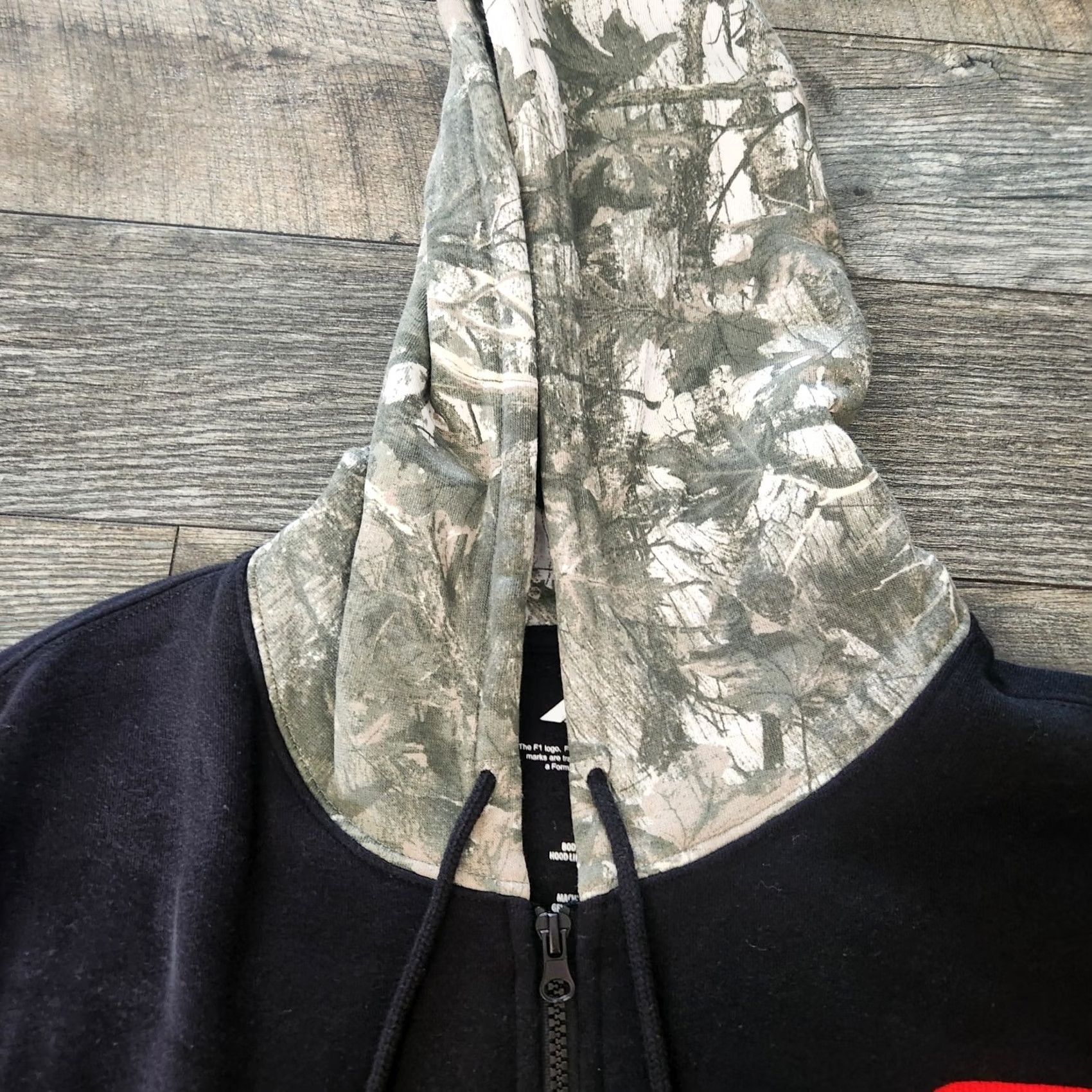 Vintage VINTAGE Formula 1 Hoodie Womens Large Full Zip Black Camo Embroidered New Size L / US 10 / IT 46 - 6 Thumbnail