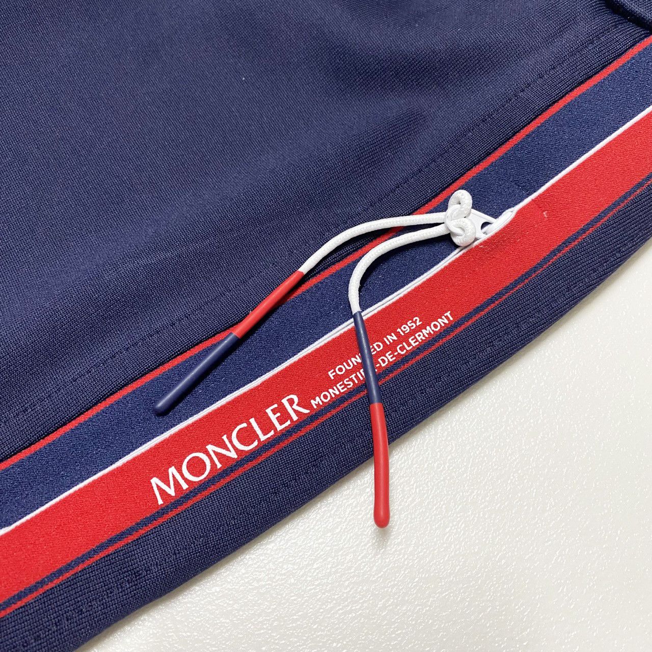Moncler Moncler tracksuit bottoms size 3XL XXXL navy blue pants Size US 40 / EU 56 - 4 Thumbnail
