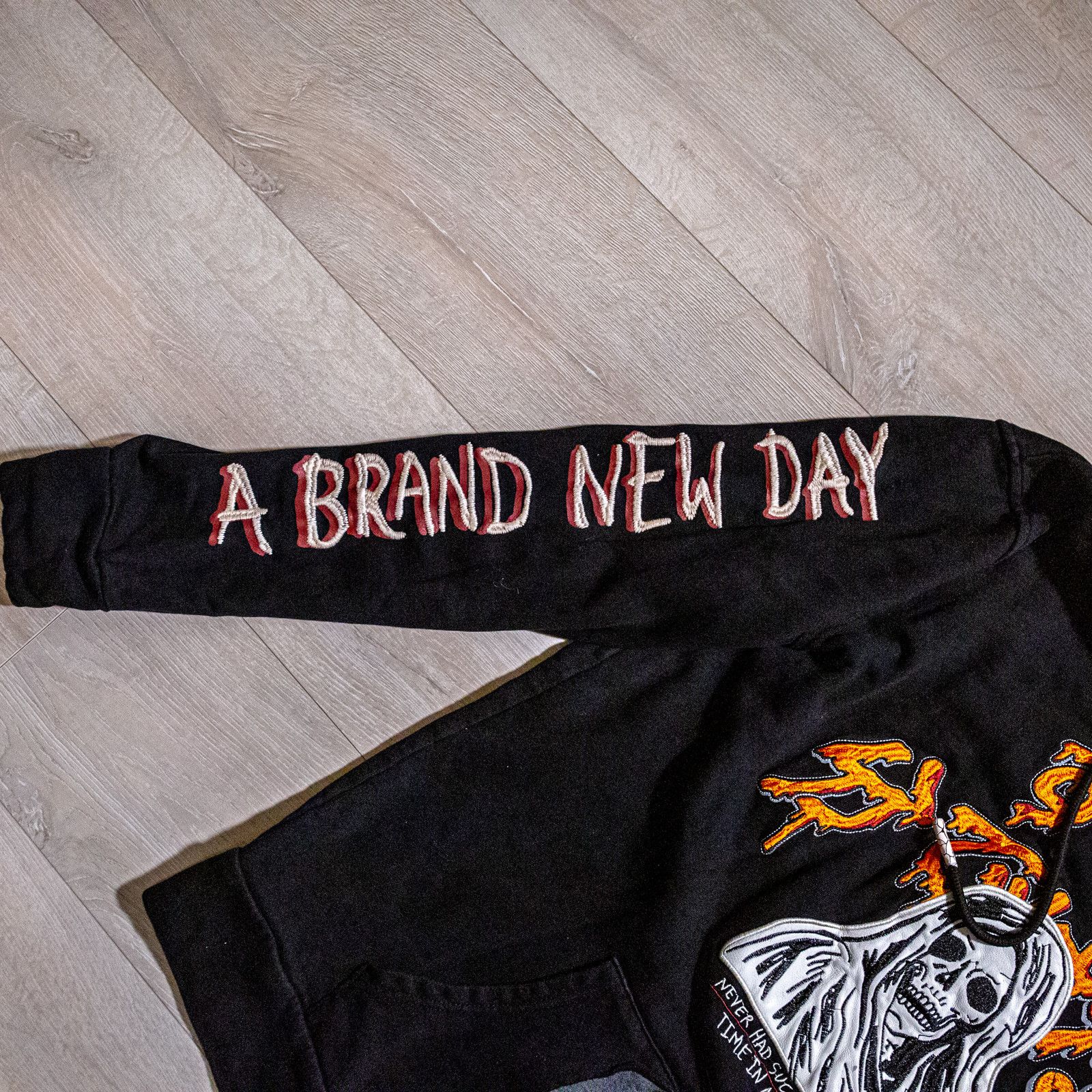 Other “Storms never last” Skeleton hoodie (black/gray) Size US XL / EU 56 / 4 - 4 Thumbnail